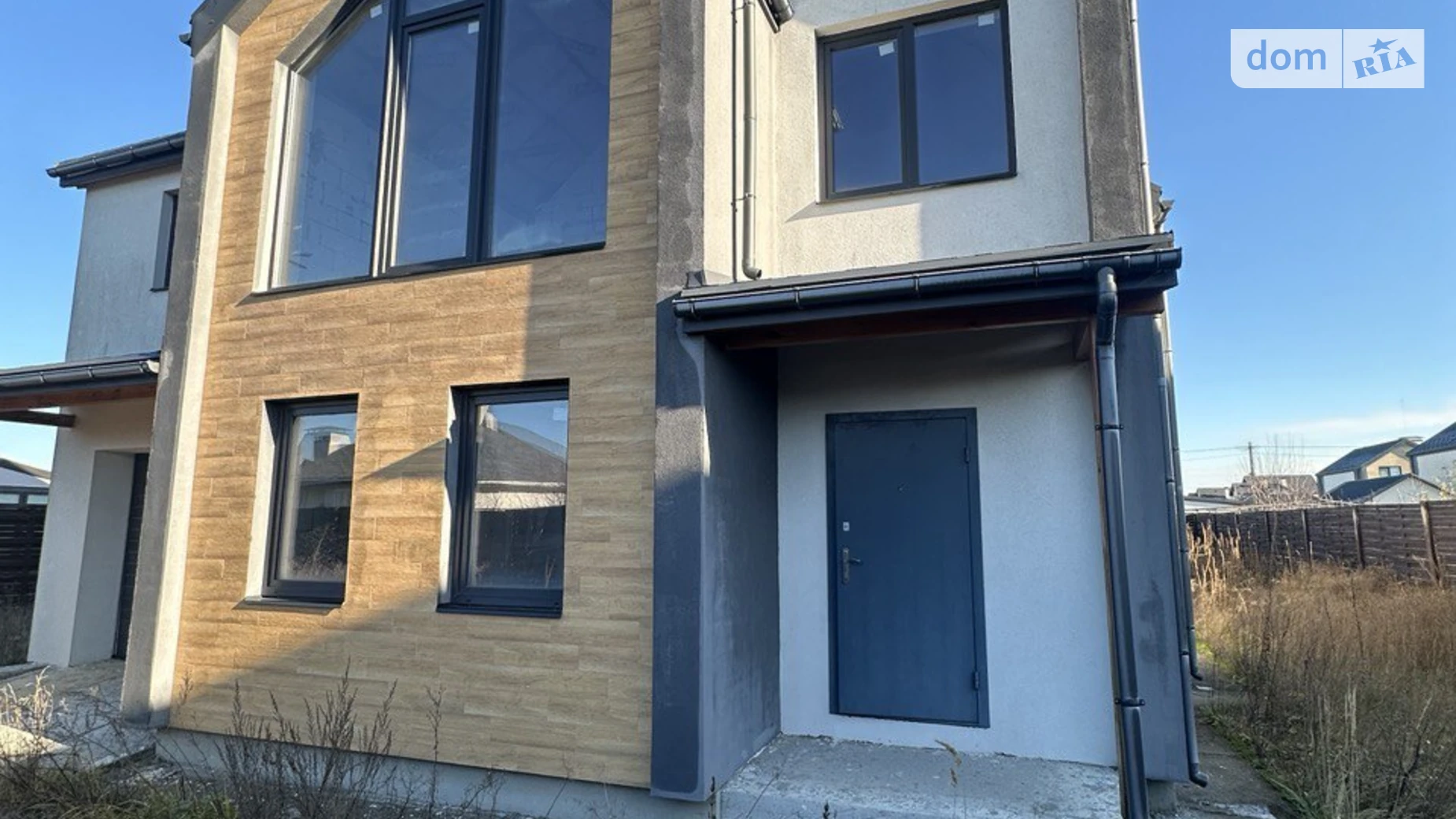 Продается дом на 2 этажа 220 кв. м с садом, цена: 120000 $ - фото 3