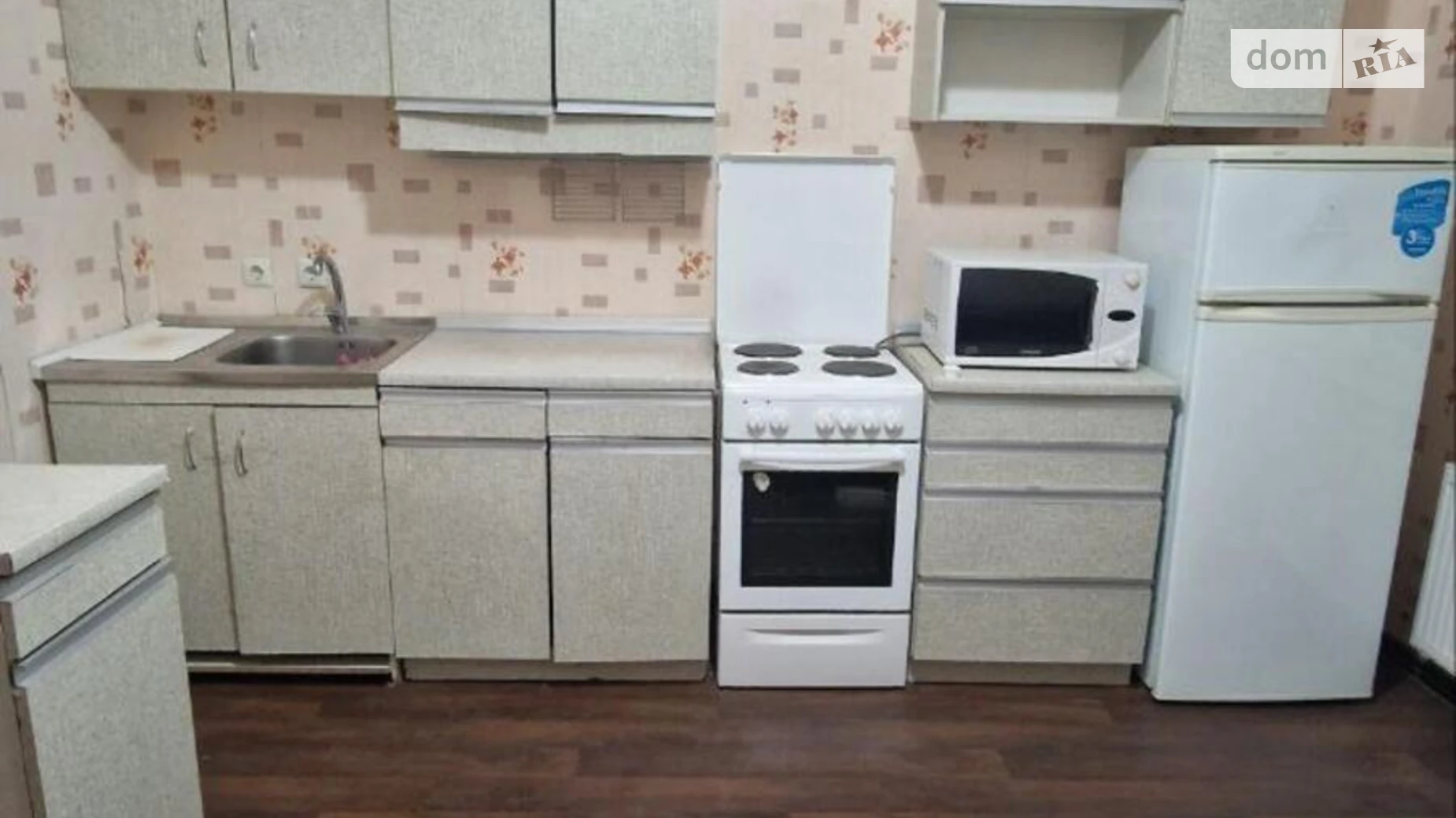 Продается 2-комнатная квартира 77.1 кв. м в Харькове, ул. Академика Барабашова, 32 - фото 3