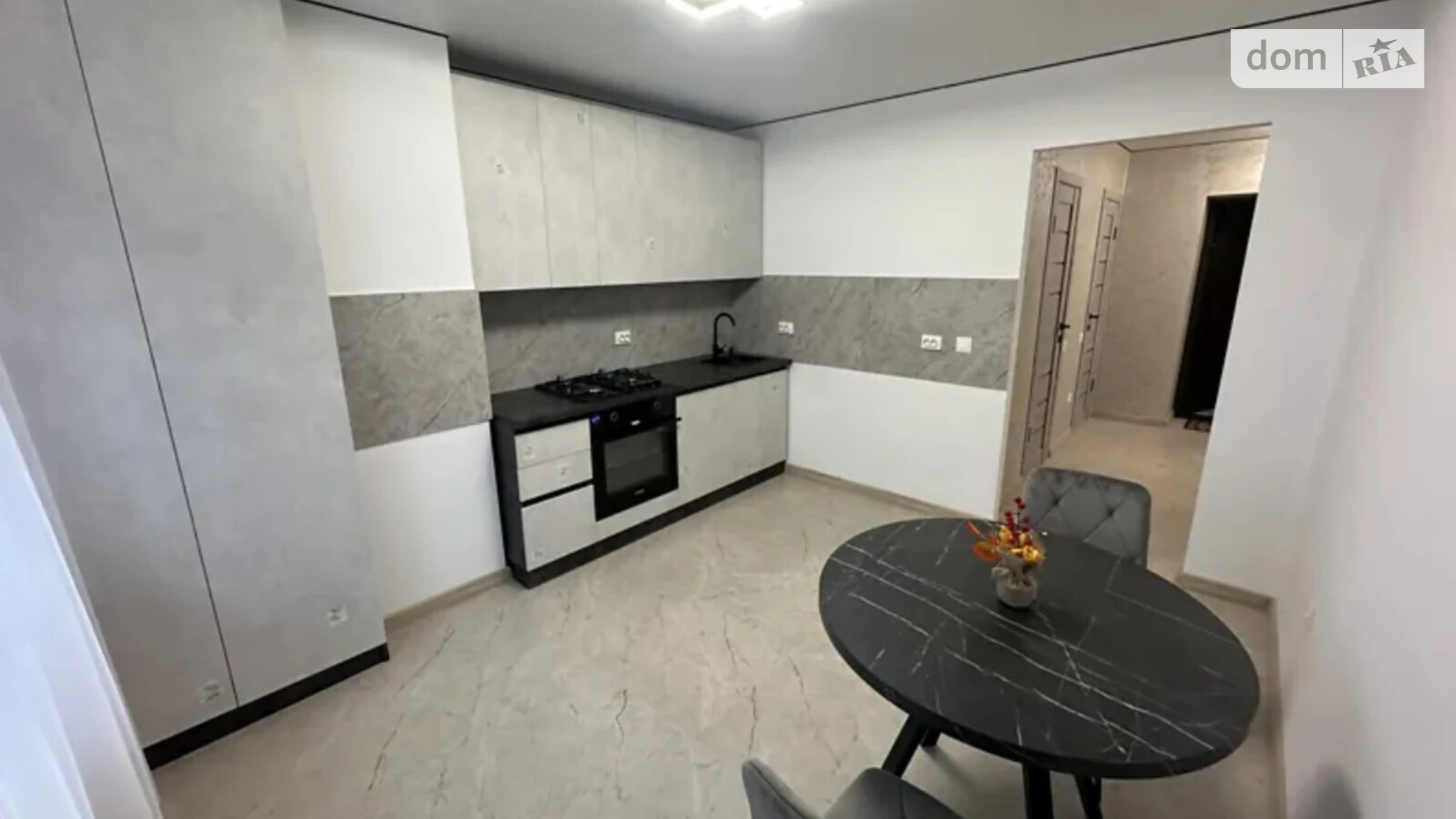 2-комнатная квартира 74 кв. м в, цена: 75500 $ - фото 4