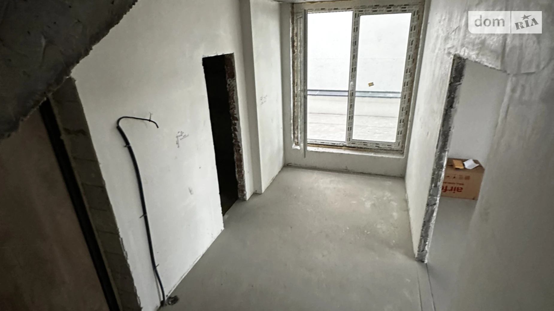 Продается 2-комнатная квартира 90 кв. м в Ирпене, ул. Ольги Кобылянской(Достоевского), 1В/14 - фото 2