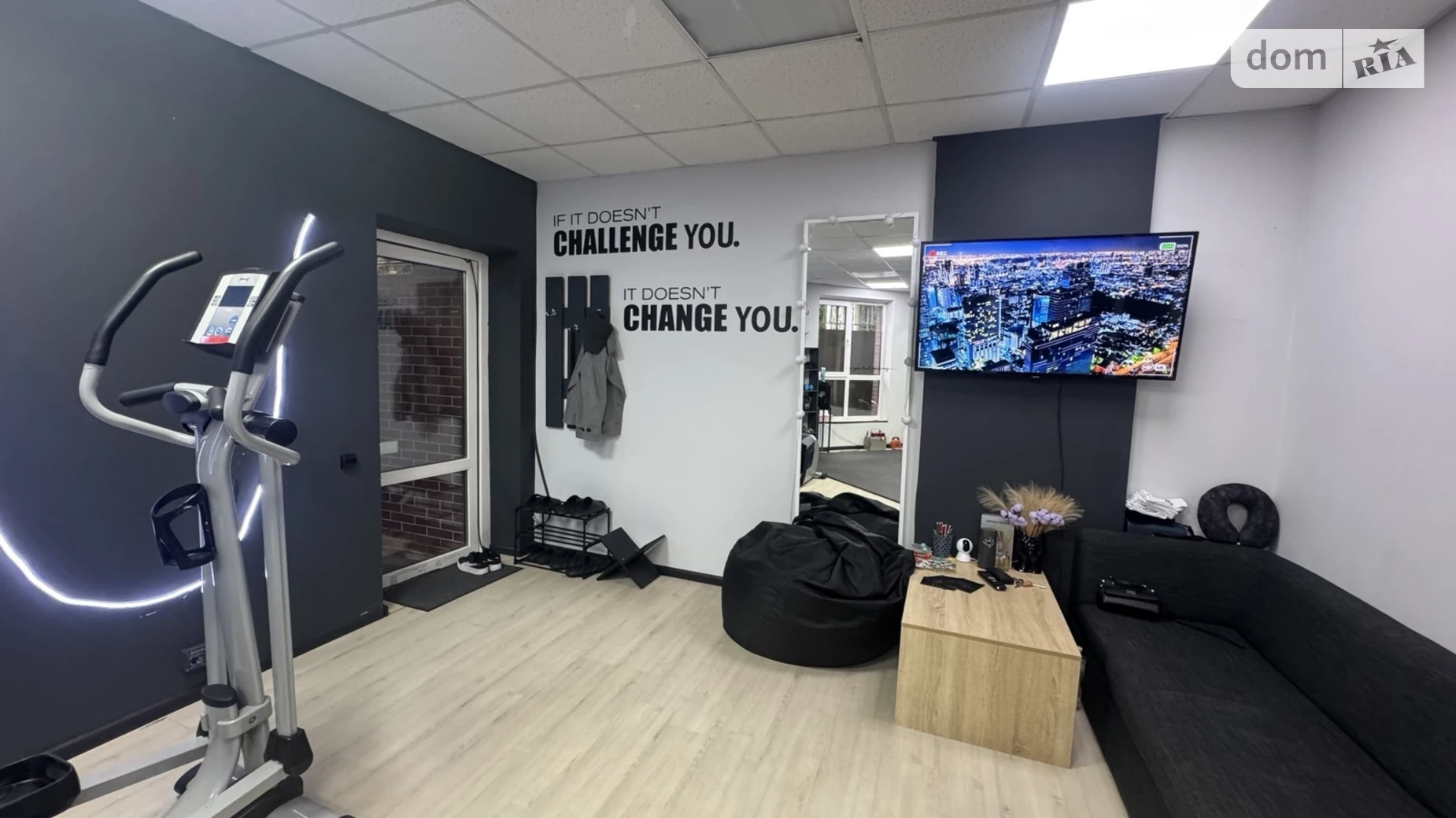 Продается помещения свободного назначения 48.5 кв. м в 9-этажном здании, цена: 53000 $ - фото 2