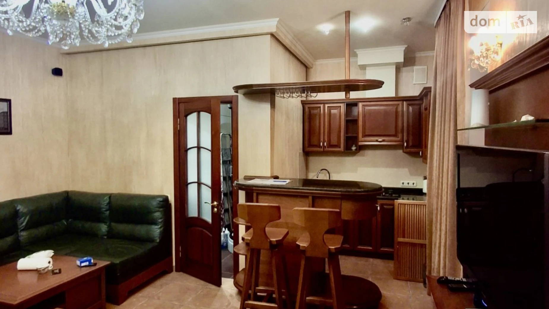 Сдается в аренду офис 75 кв. м в бизнес-центре, цена: 30000 грн - фото 2