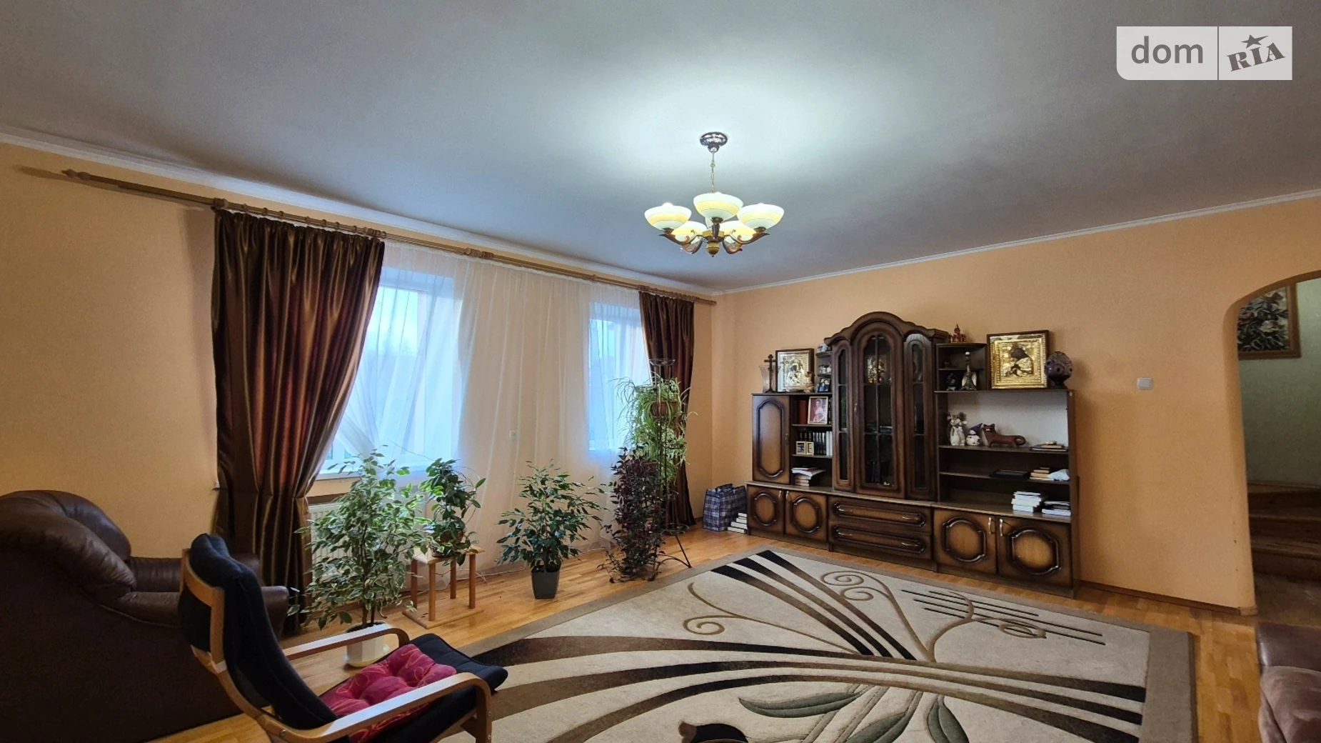 Продается дом на 2 этажа 181 кв. м с баней/сауной, цена: 210000 $ - фото 2