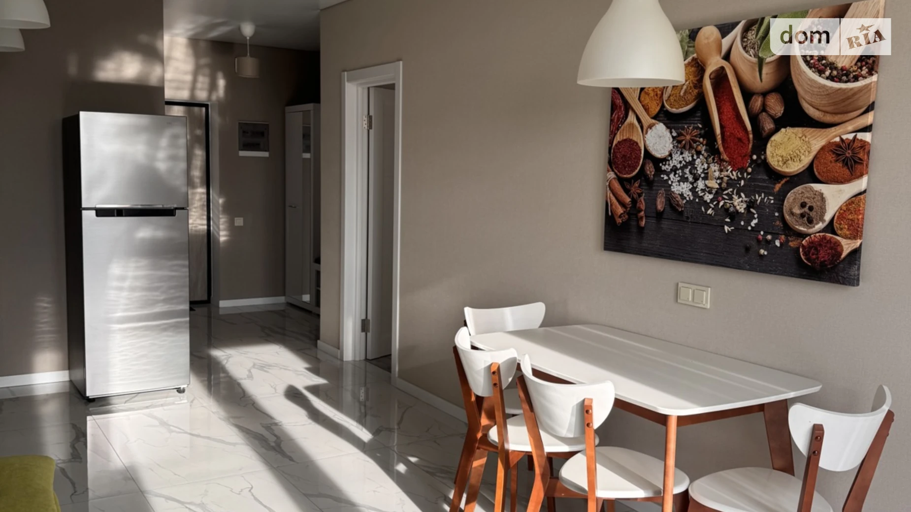 ул. Тодося Осьмачки(Горького) Троещина Киев ЖК SloveSky Черниговская - фото 3