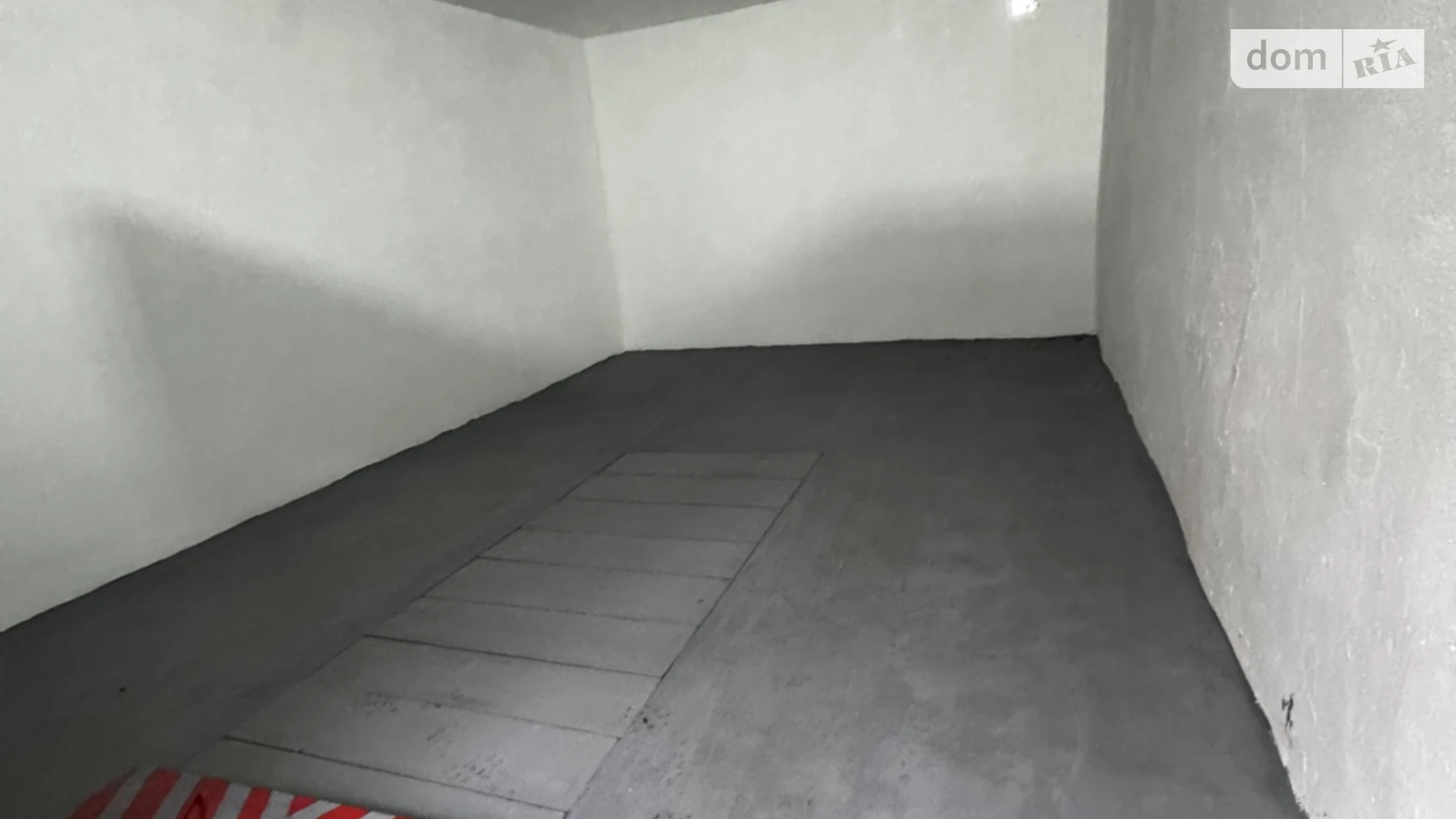 Продается отдельно стоящий гараж под легковое авто на 36.2 кв. м, цена: 7000 $ - фото 4