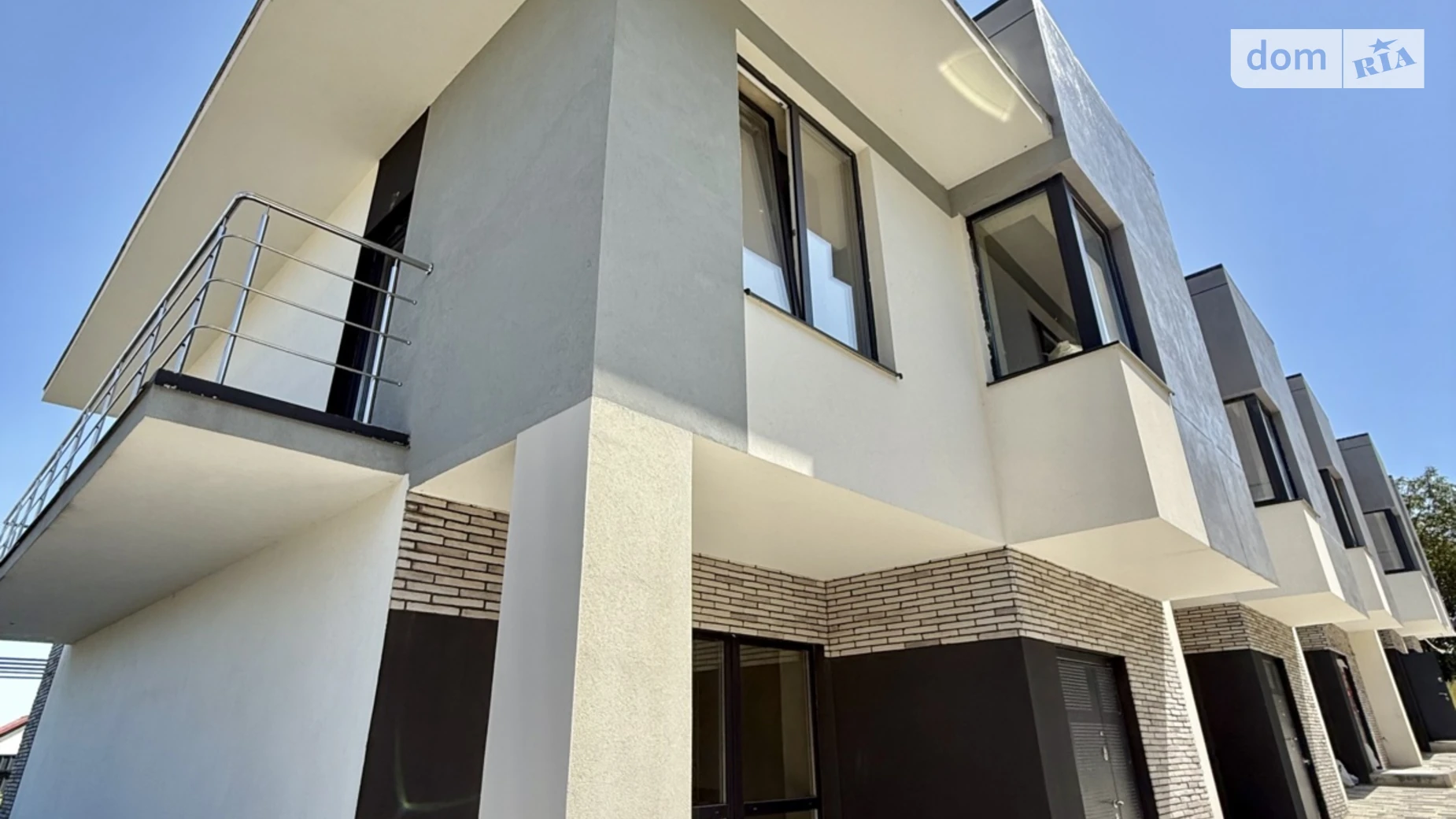 ул. Кременецкая, 1 Черновцы, цена: 98000 $ - фото 2