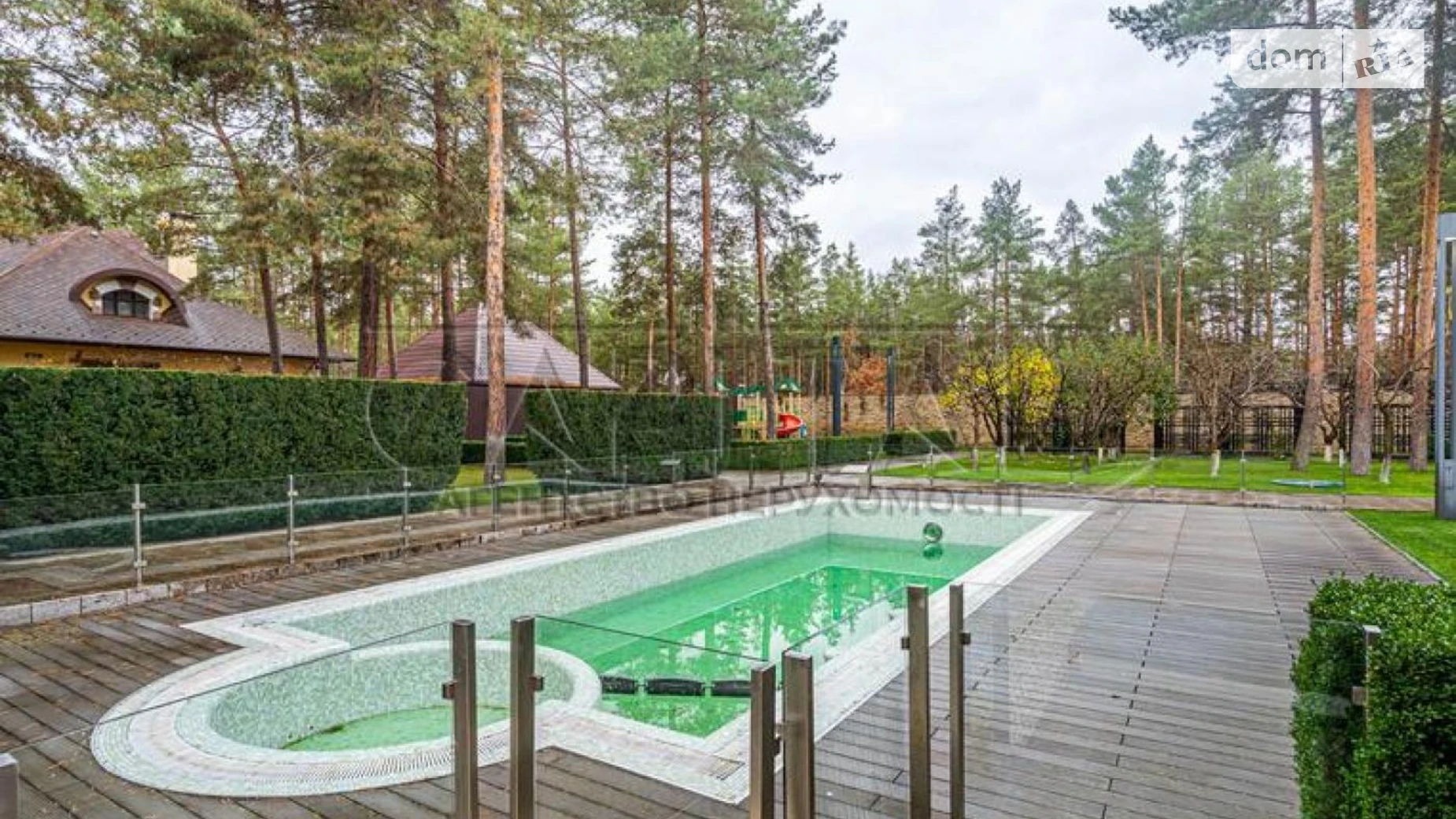 Продается дом на 2 этажа 317 кв. м с мебелью, цена: 1100000 $ - фото 2