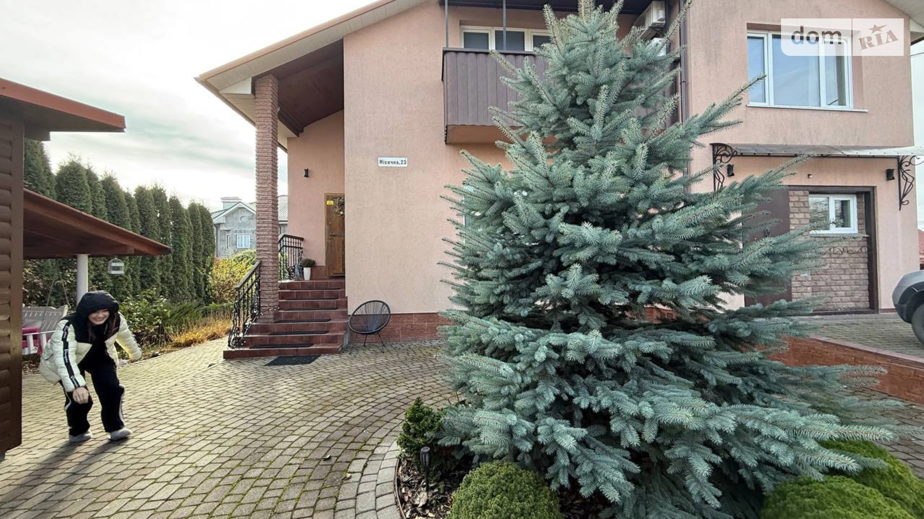 Продается дом на 2 этажа 219.4 кв. м с бассейном, цена: 219000 $ - фото 4