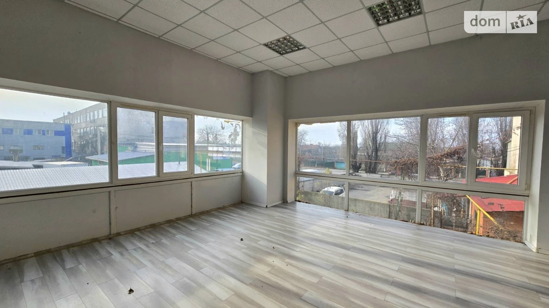 Сдается в аренду помещения свободного назначения 90 кв. м в 3-этажном здании, цена: 13500 грн - фото 2