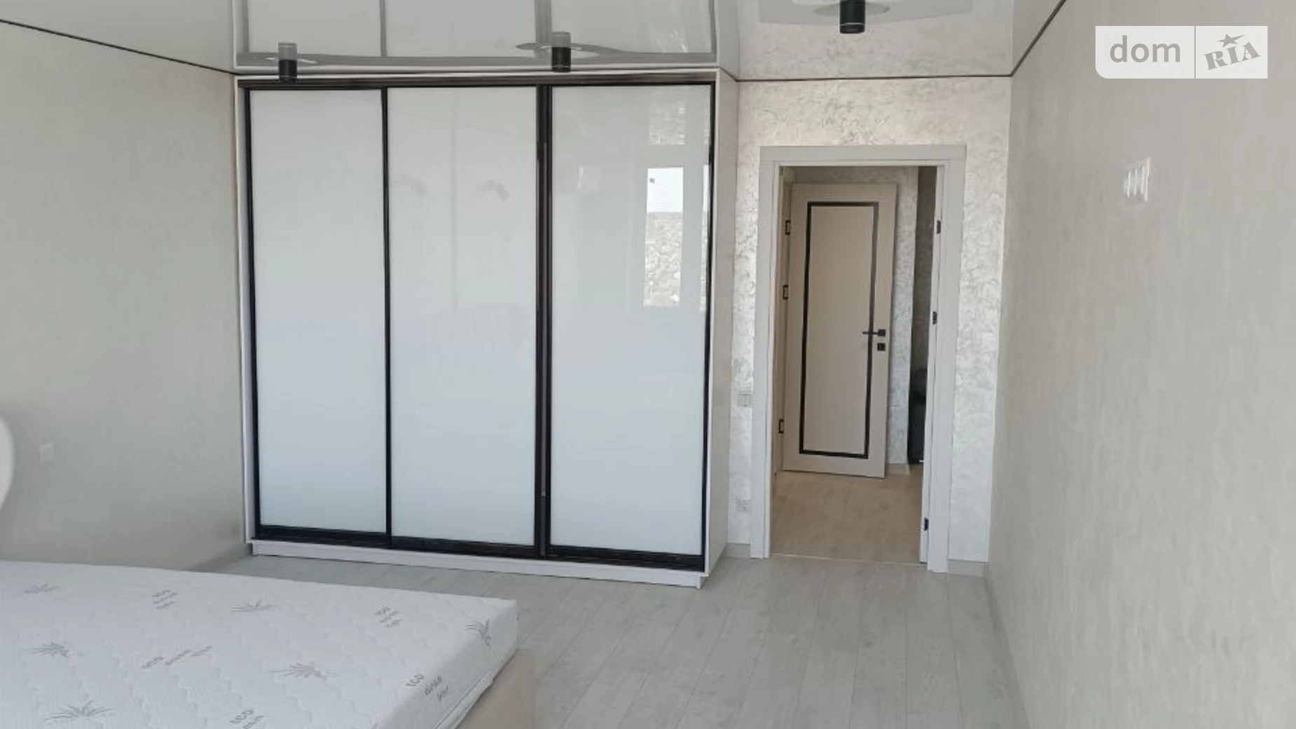 Сдается в аренду 3-комнатная квартира 100 кв. м в Виннице, ул. Степана Бандеры(Льва Толстого) - фото 3