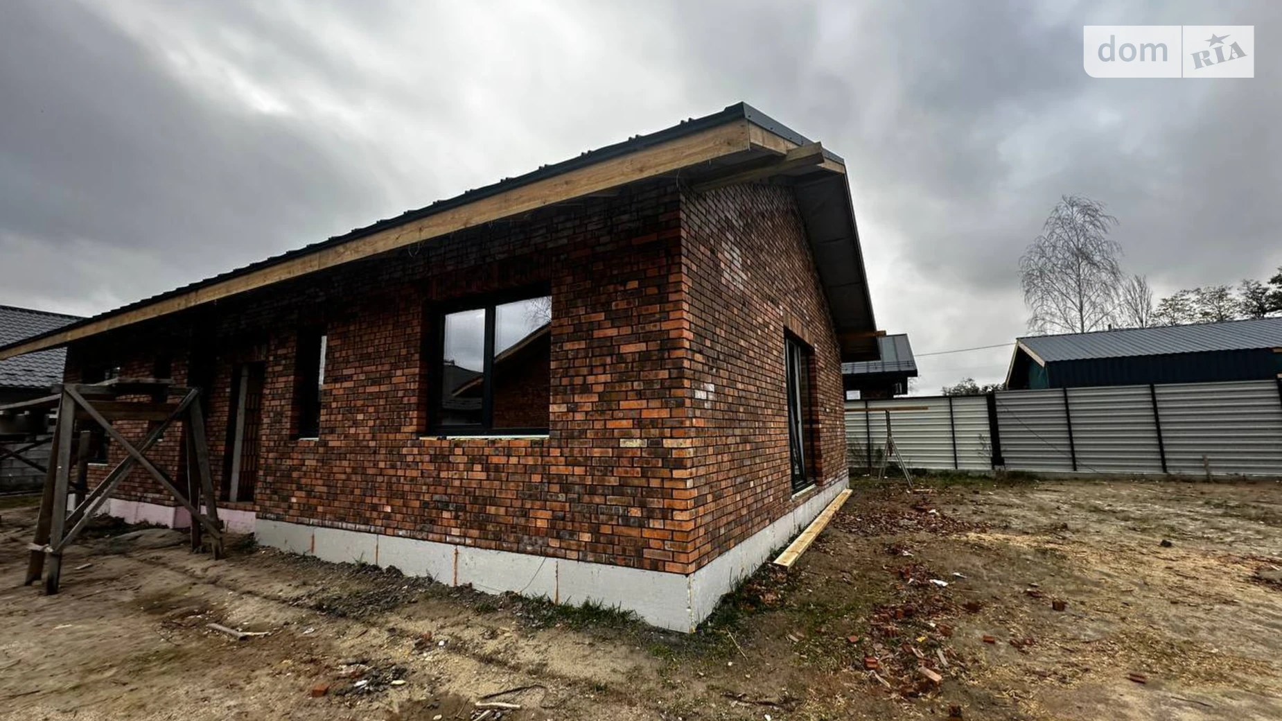 Продается одноэтажный дом 100 кв. м с беседкой, цена: 105000 $ - фото 3