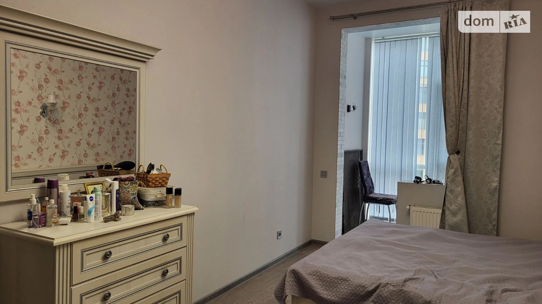 Продается 3-комнатная квартира 99.6 кв. м в Лиманке, ул. Жемчужная, 4 - фото 2