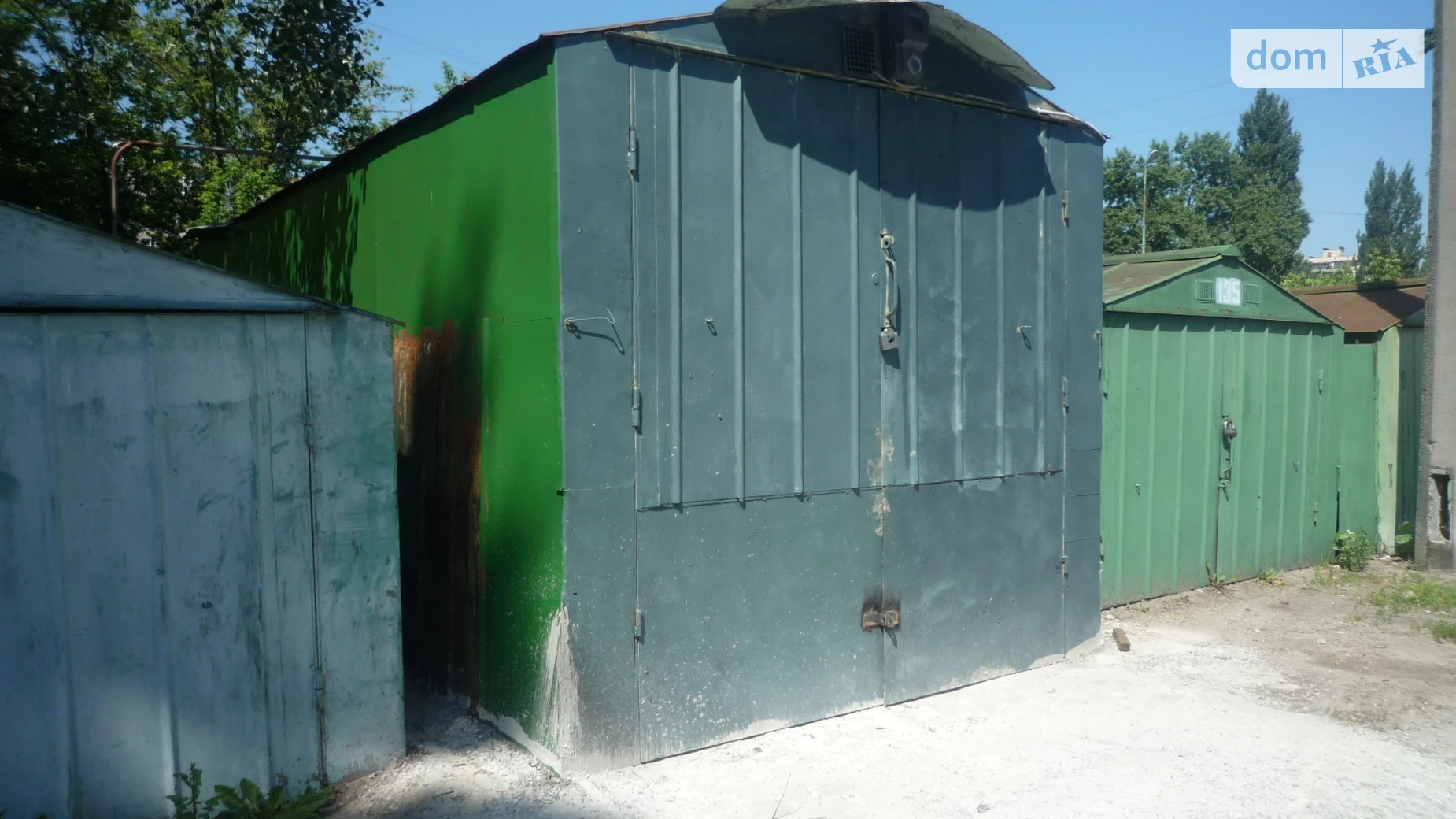 Продается место в гаражном кооперативе под бус на 23 кв. м, цена: 10000 $ - фото 2