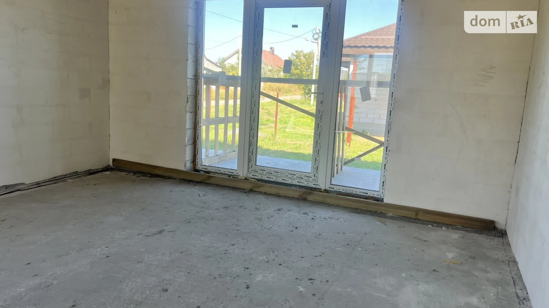 Продается одноэтажный дом 110 кв. м с беседкой, цена: 67900 $ - фото 3