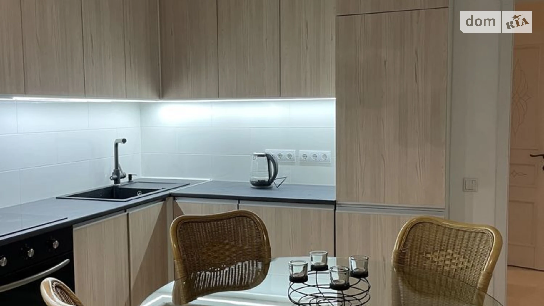 Продается 1-комнатная квартира 80 кв. м в Киеве, цена: 160000 $ - фото 2