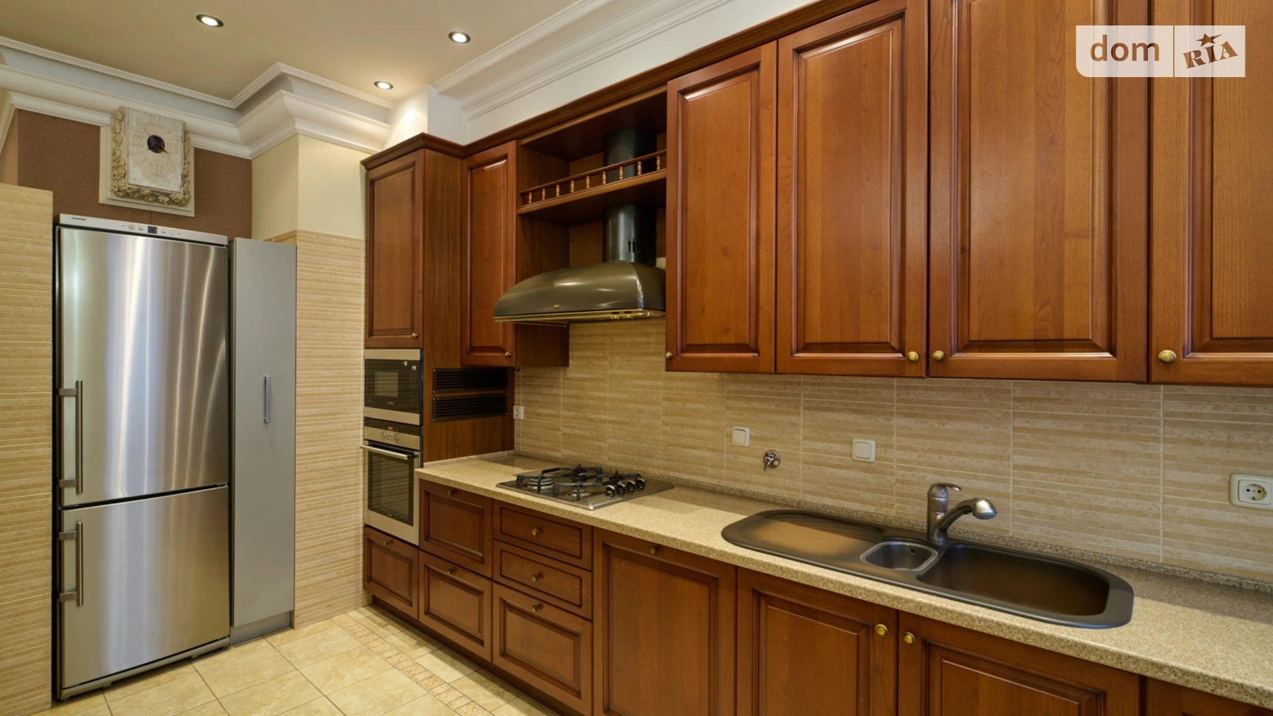 Сдается в аренду 3-комнатная квартира 143 кв. м в Киеве, спуск Андреевский, 1А - фото 4