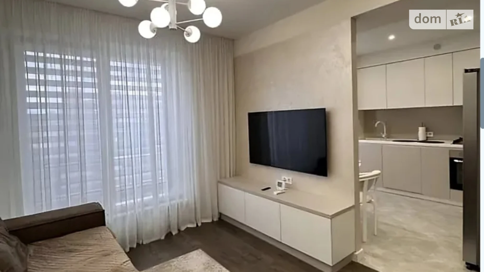 Продается 2-комнатная квартира 48 кв. м в Виноградове, ул. Федора  Корятовича, 3 - фото 2