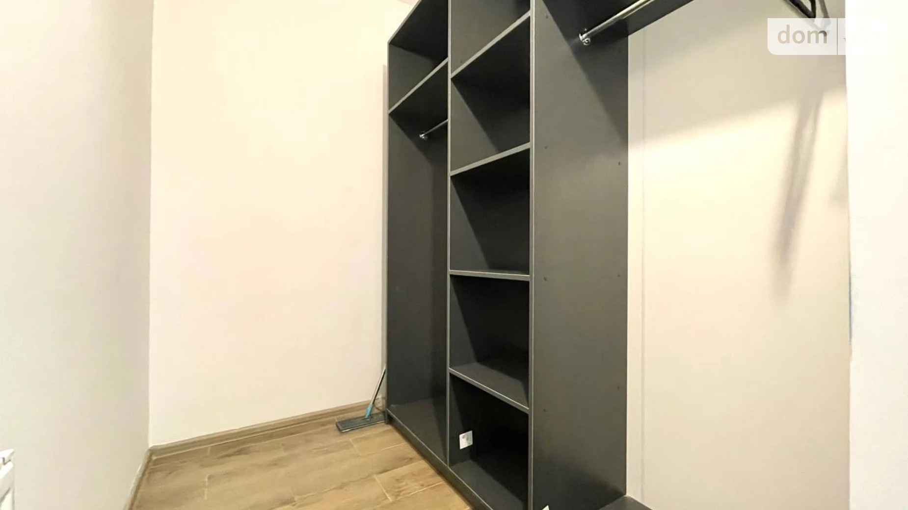 1-комнатная квартира 43 кв. м в Тернополе, ул. Яремы - фото 4