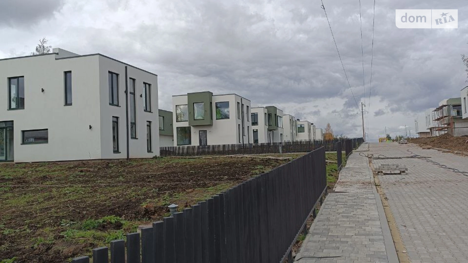 Продается дом на 2 этажа 136 кв. м с мансардой, цена: 950 $ - фото 3