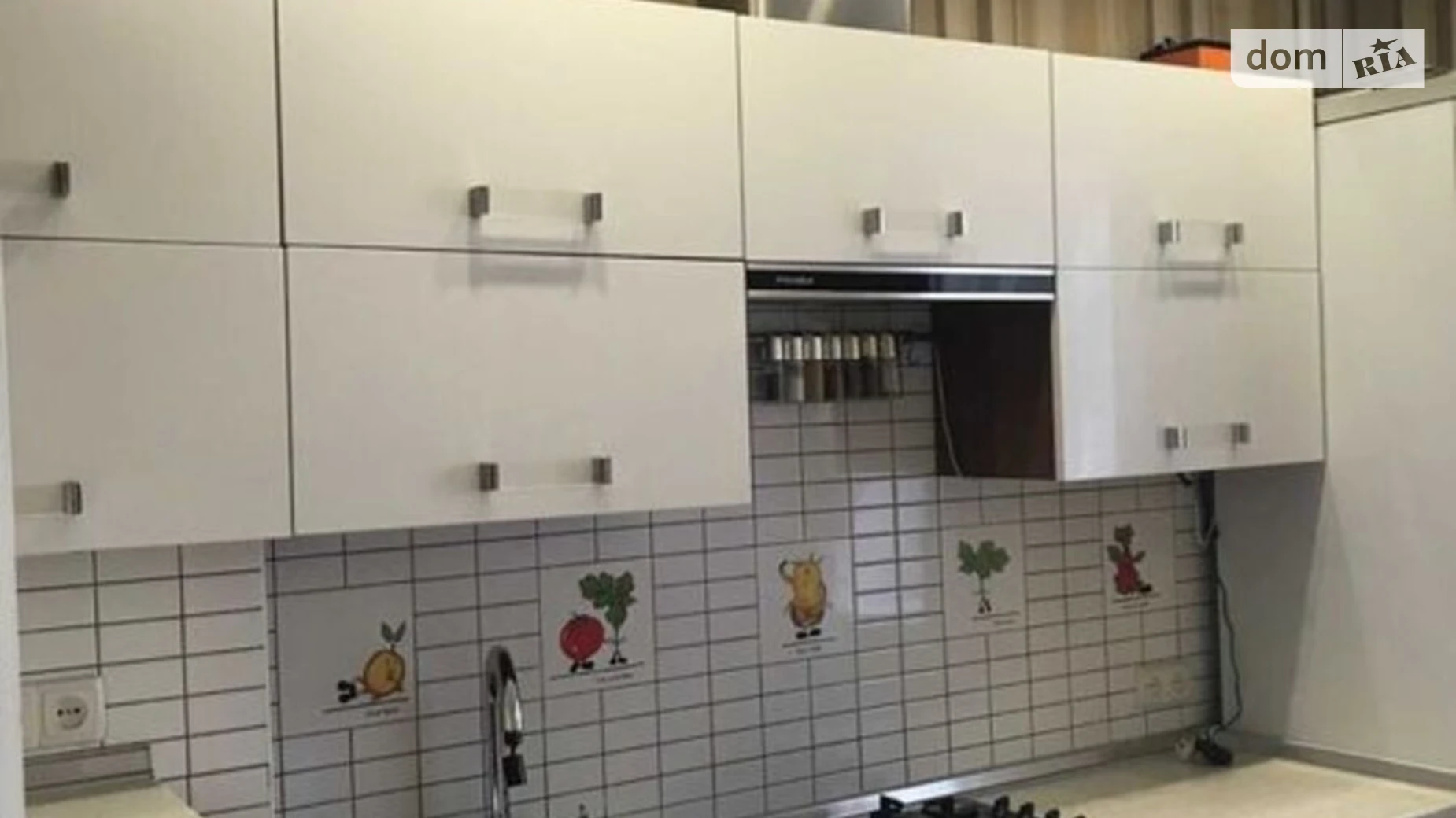 Продається 3-кімнатна квартира 70 кв. м у Києві, цена: 96000 € - фото 2