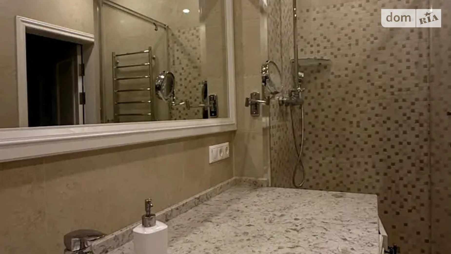 Продається 2-кімнатна квартира 80 кв. м у Києві, вул. Андрія Верхогляда(Драгомирова), 2А - фото 3