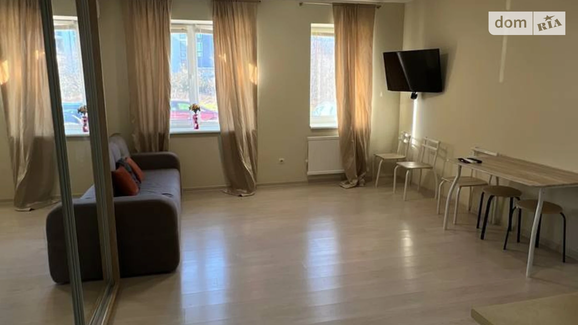 пер. Александра Духновича, 4 Центр Мукачево - фото 3