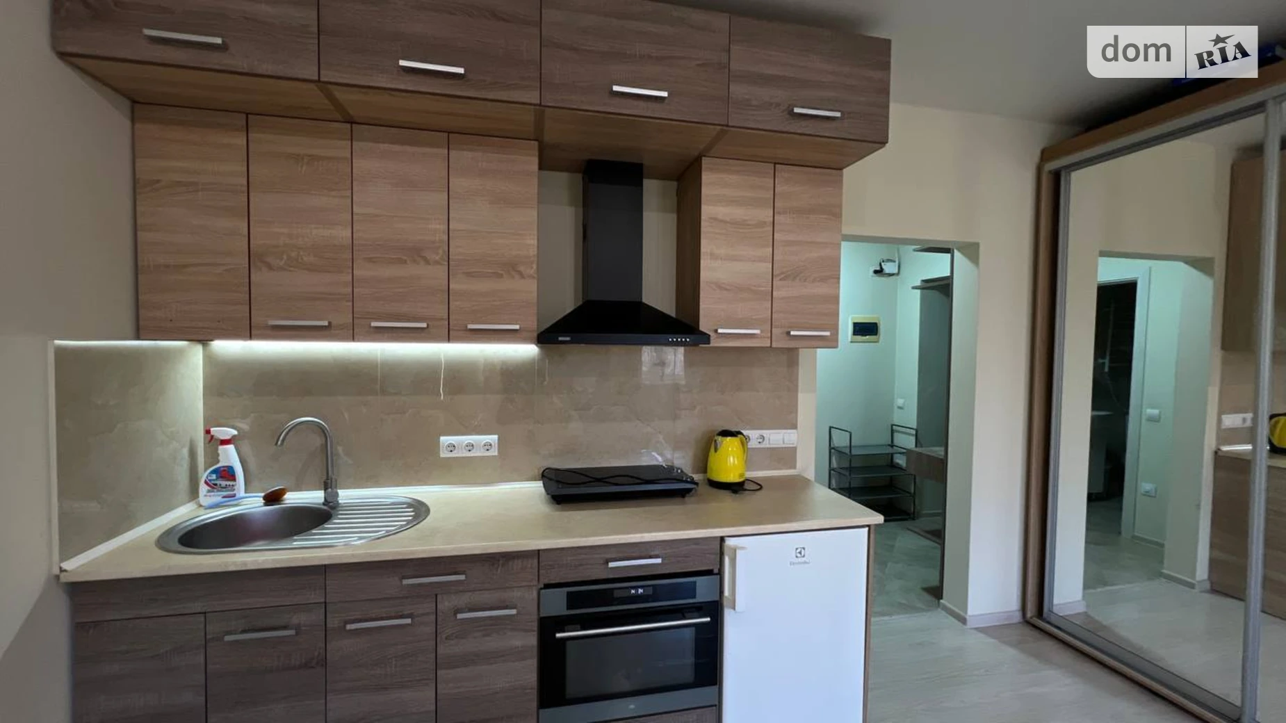 пер. Александра Духновича, 4 Центр Мукачево - фото 4