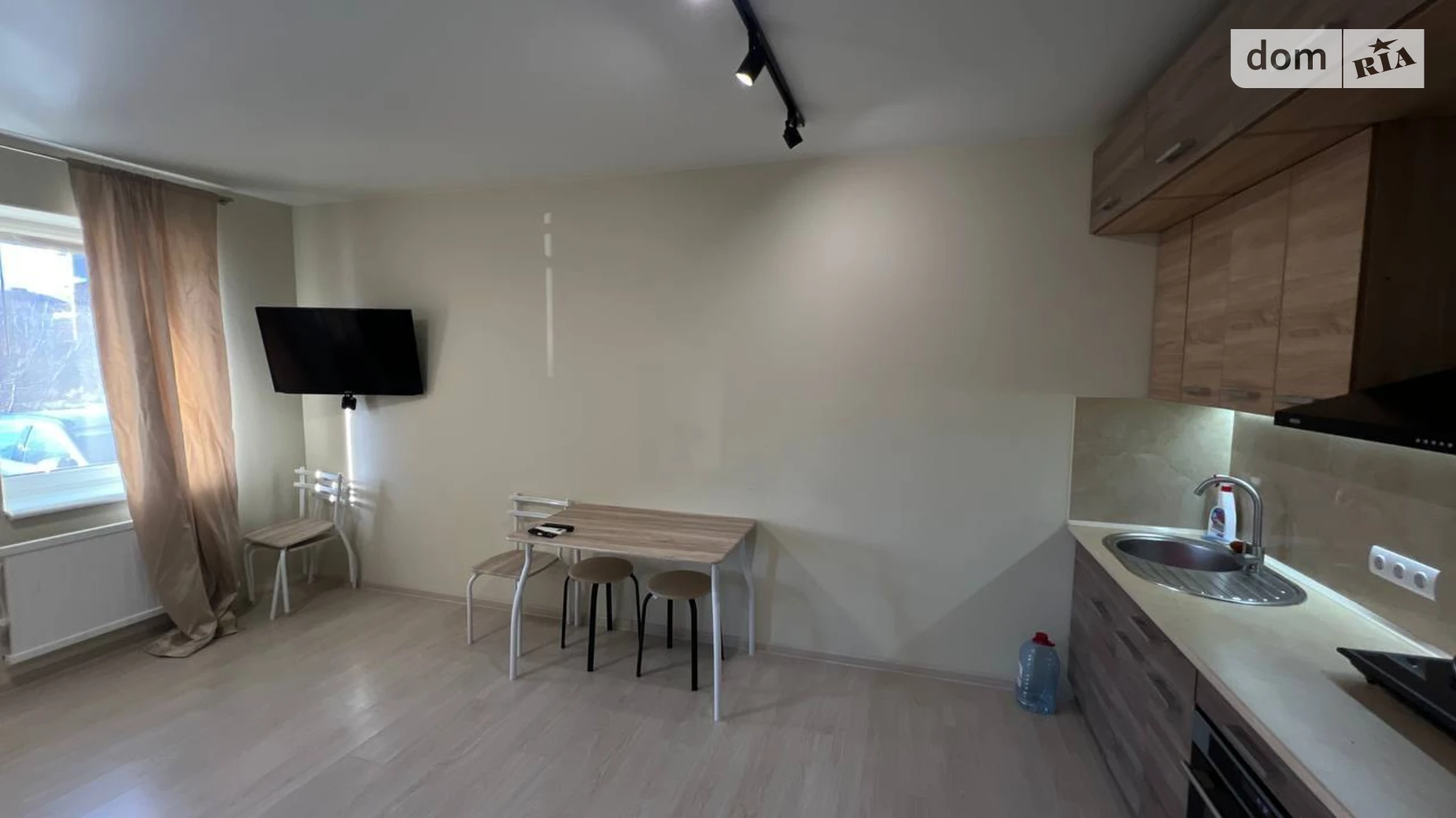 пер. Александра Духновича, 4 Центр Мукачево - фото 5