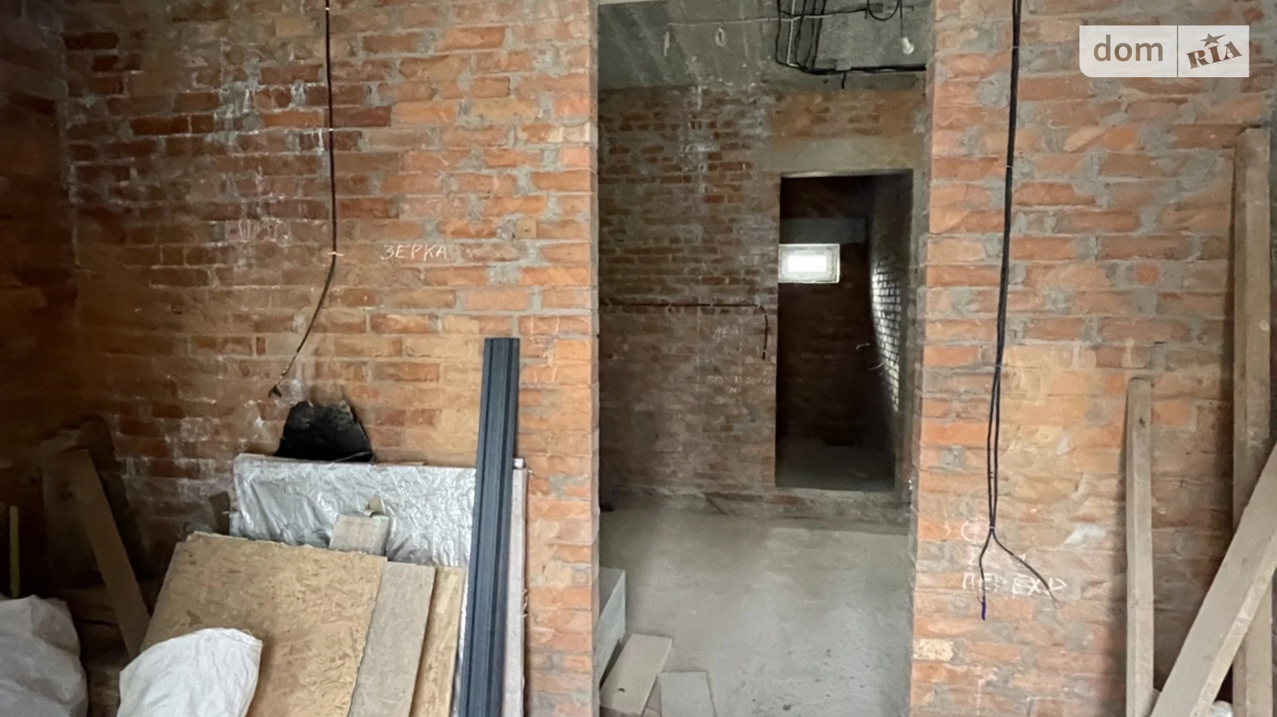 Продается дом на 2 этажа 213 кв. м с садом, цена: 160000 $ - фото 3