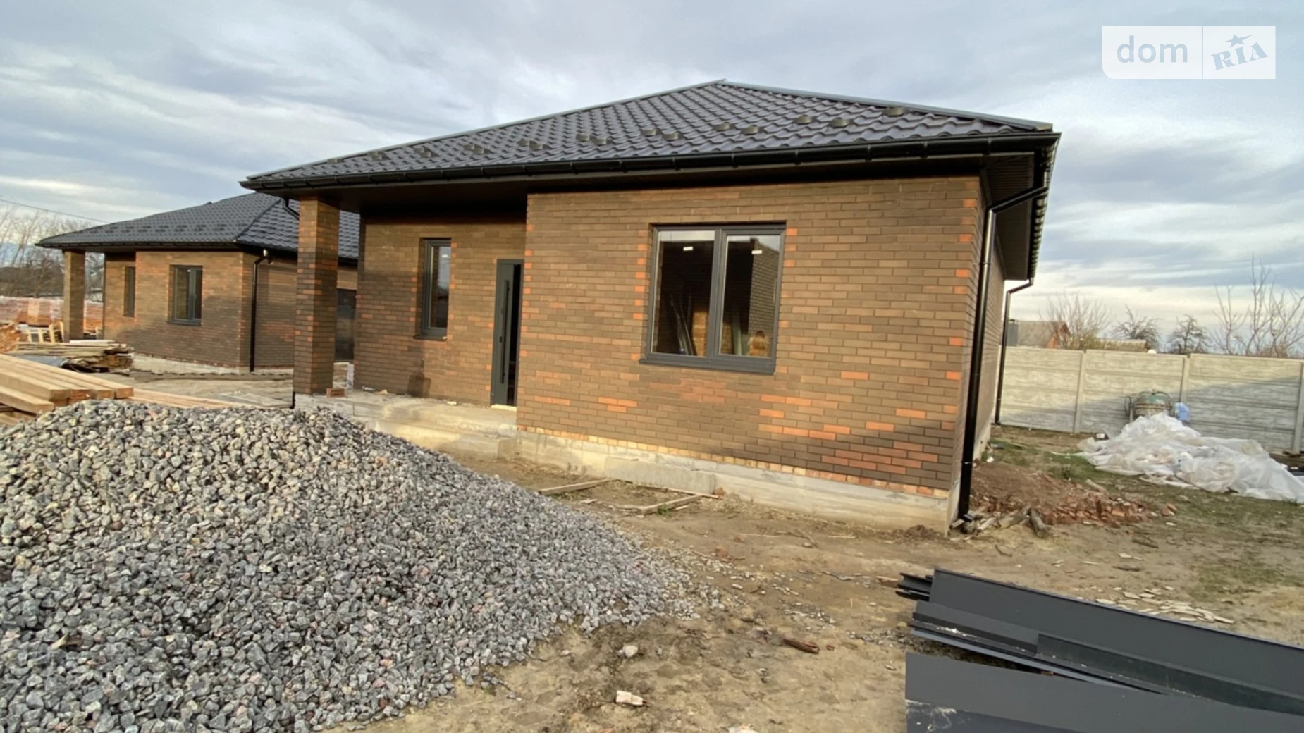 Продається одноповерховий будинок 75 кв. м з бесідкою, цена: 75000 $ - фото 2