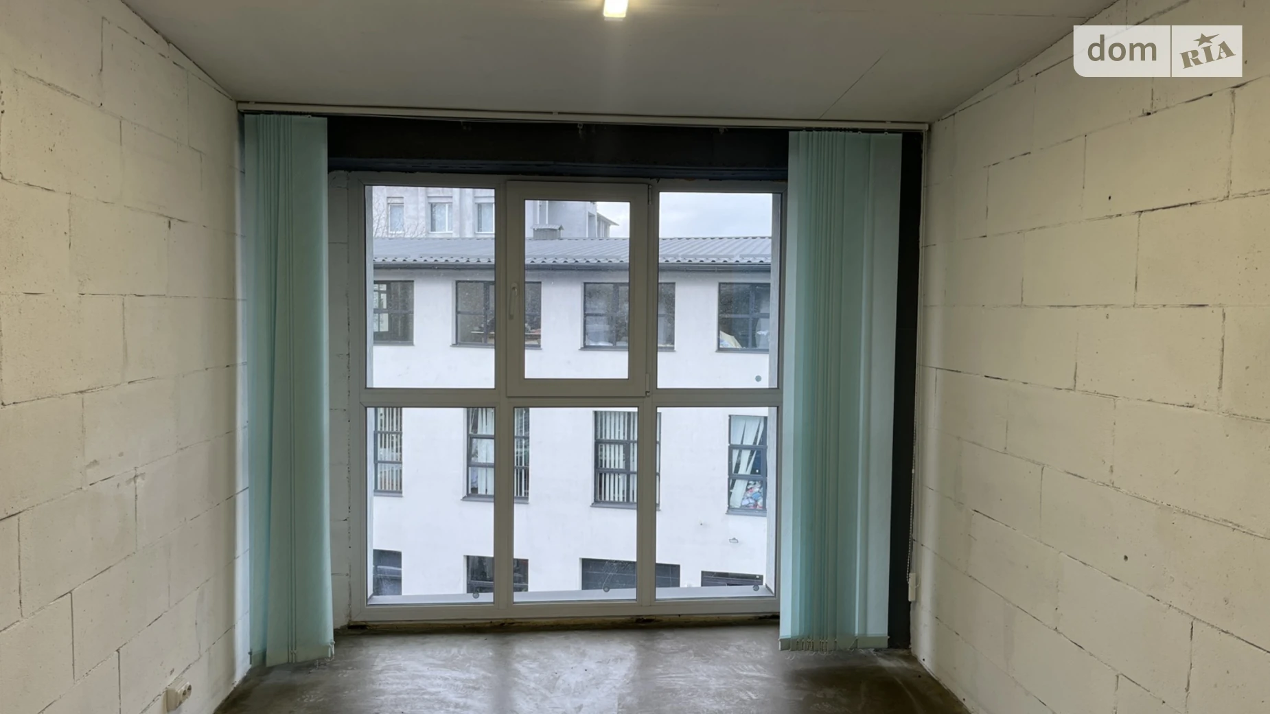 Сдается в аренду офис 84 кв. м в бизнес-центре, цена: 21000 грн - фото 2