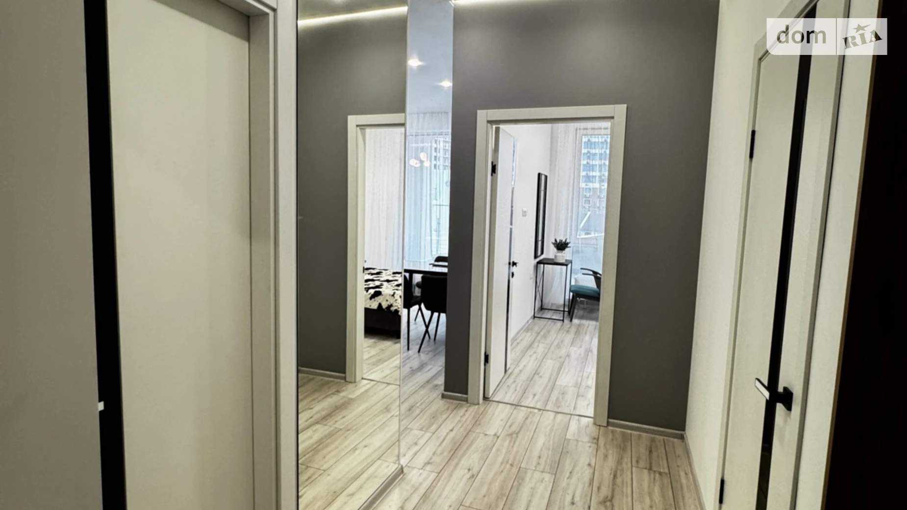 Сдается в аренду 2-комнатная квартира 95.7 кв. м в Одессе, ул. Валерия Самофалова, 20 - фото 3