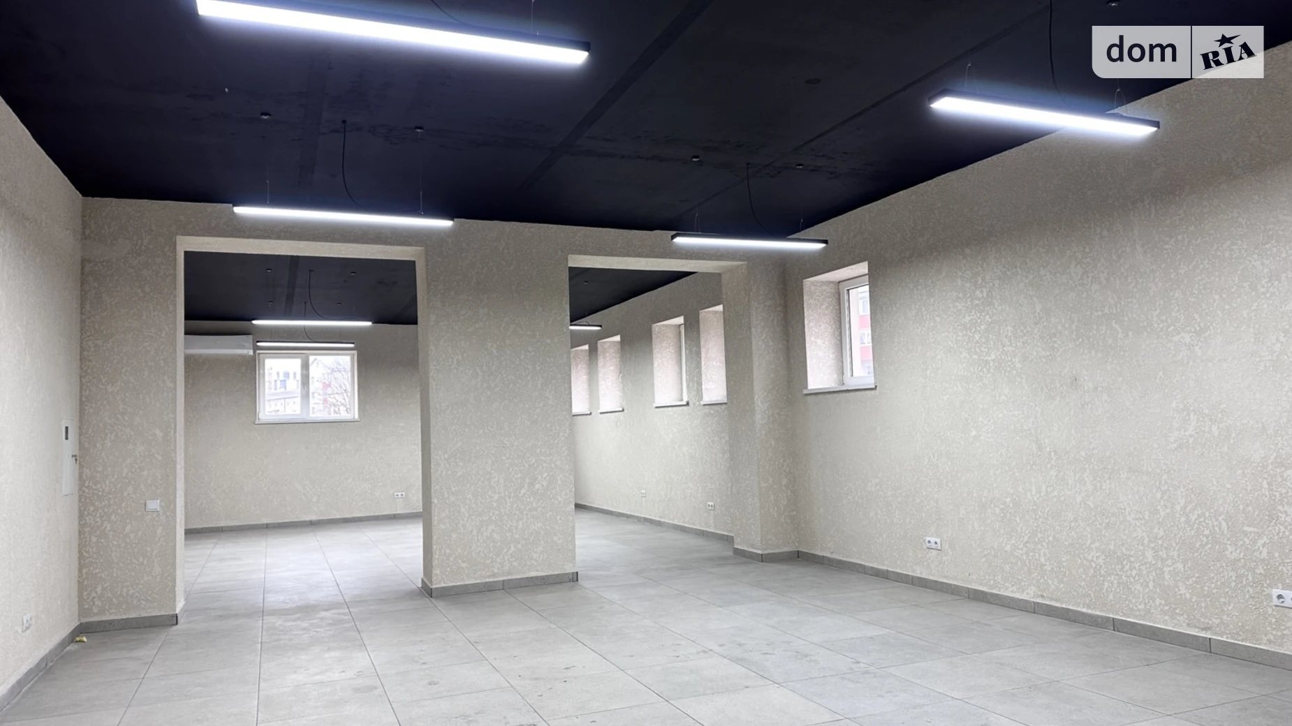 Сдается в аренду помещения свободного назначения 153.9 кв. м в 9-этажном здании, цена: 30000 грн - фото 2