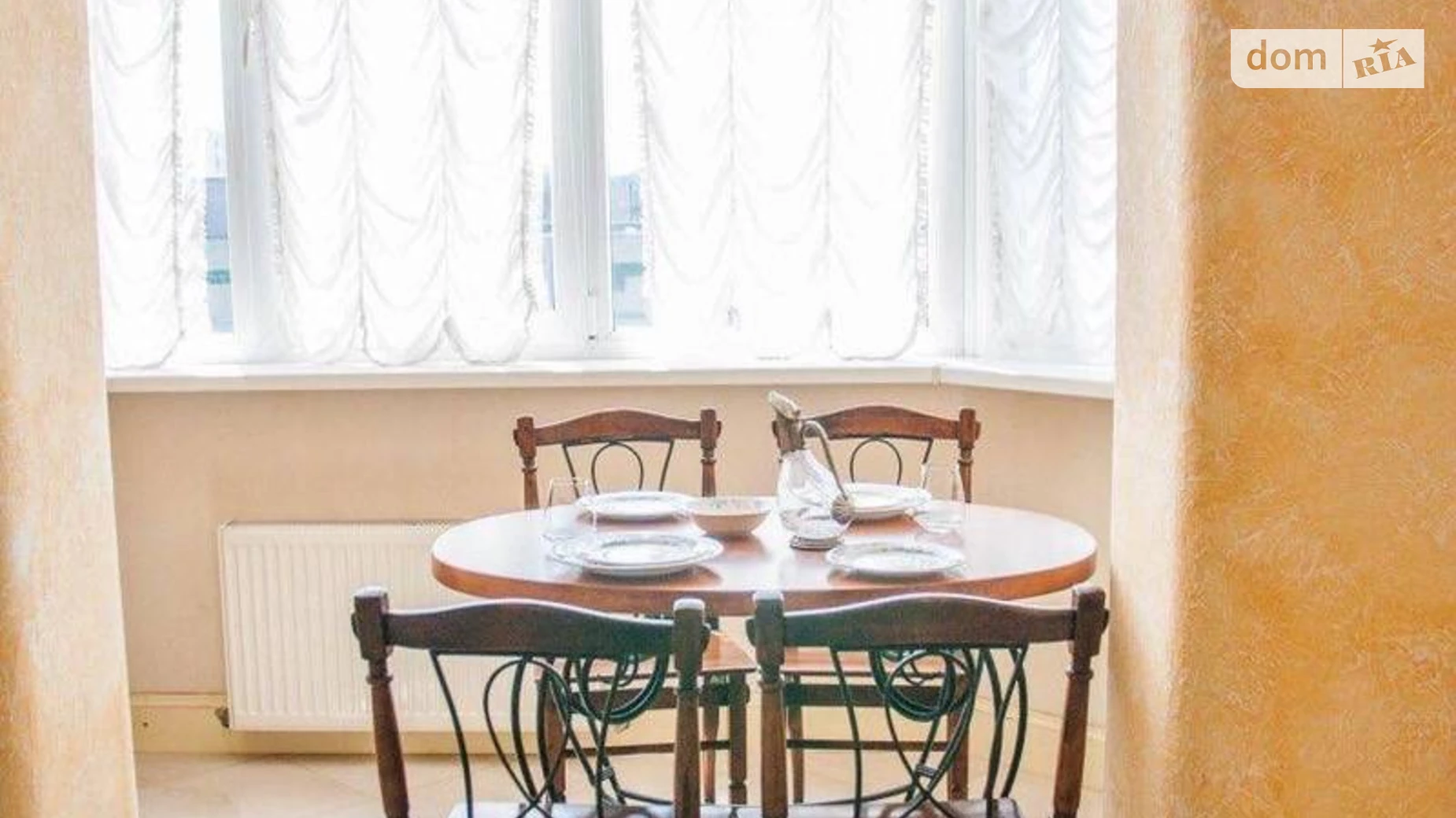 Продается 2-комнатная квартира 71.9 кв. м в Одессе, ул. Академика Королева, 24 - фото 2