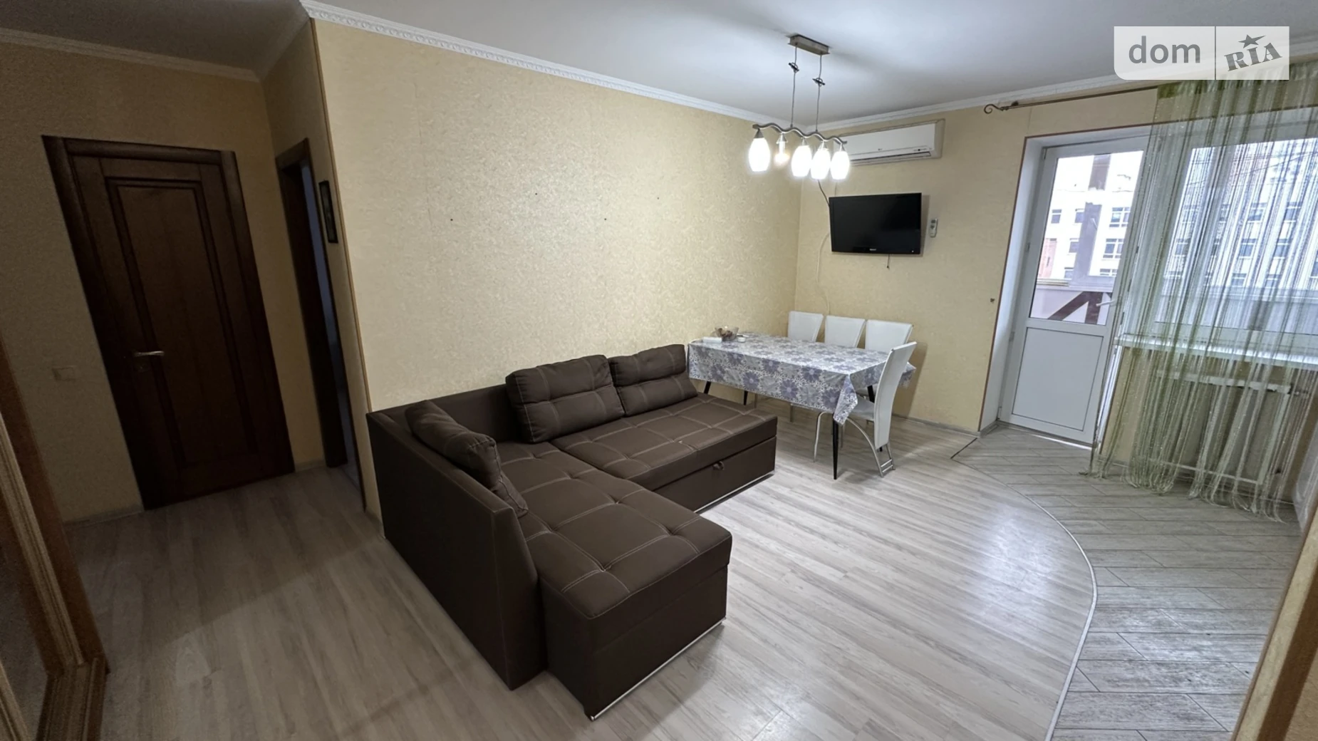 Продается 2-комнатная квартира 64.4 кв. м в Полтаве, ул. Соборности(Октябрьская) - фото 2