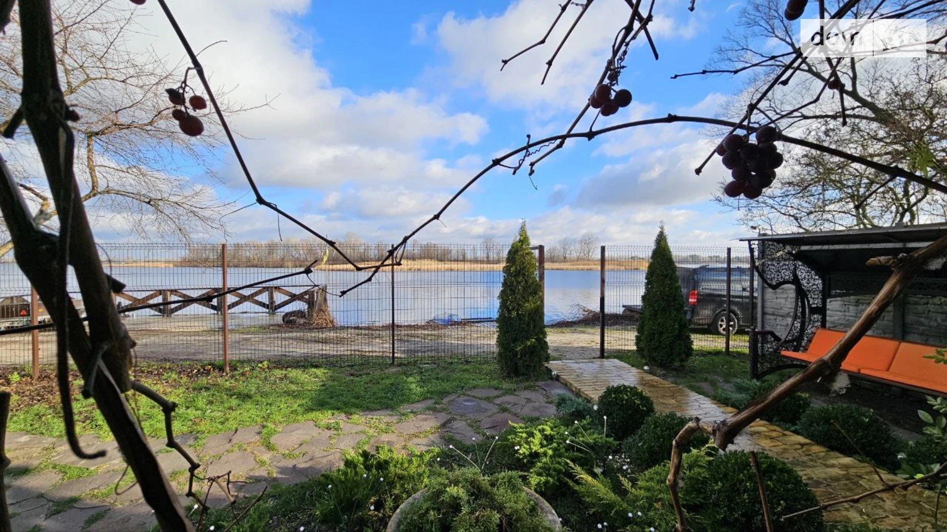 Продается дом на 2 этажа 160 кв. м с верандой, цена: 159000 $ - фото 3