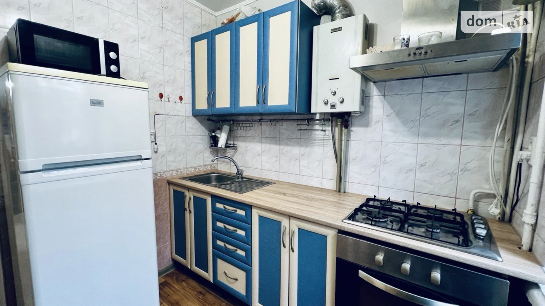 Продается 2-комнатная квартира 42 кв. м в Полтаве, цена: 37000 $ - фото 2