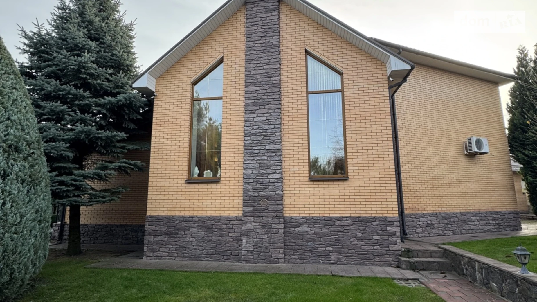 Продается дом на 2 этажа 239.1 кв. м с гаражом, цена: 420000 $ - фото 4