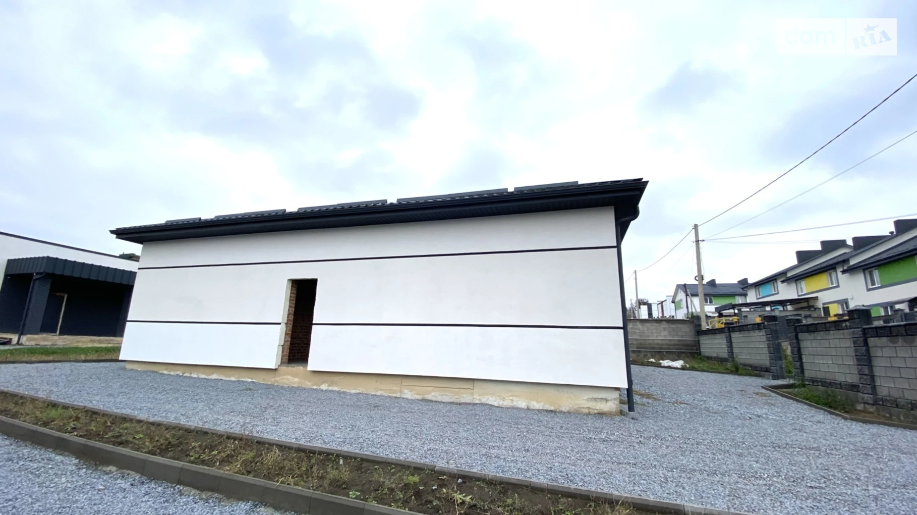 Продается одноэтажный дом 110 кв. м с гаражом, цена: 90000 $ - фото 3