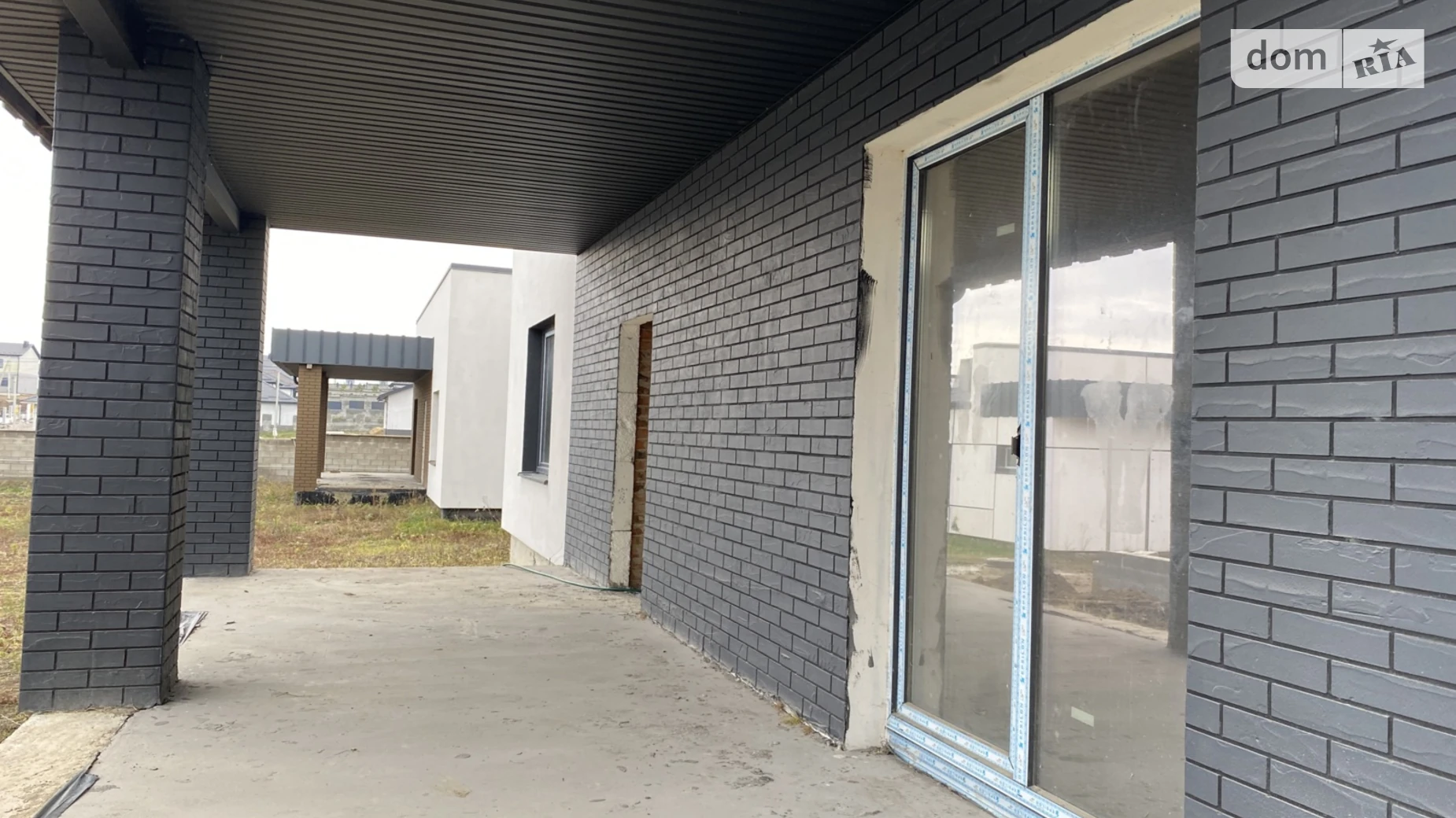 Продається одноповерховий будинок 165 кв. м с басейном, цена: 95000 $ - фото 4