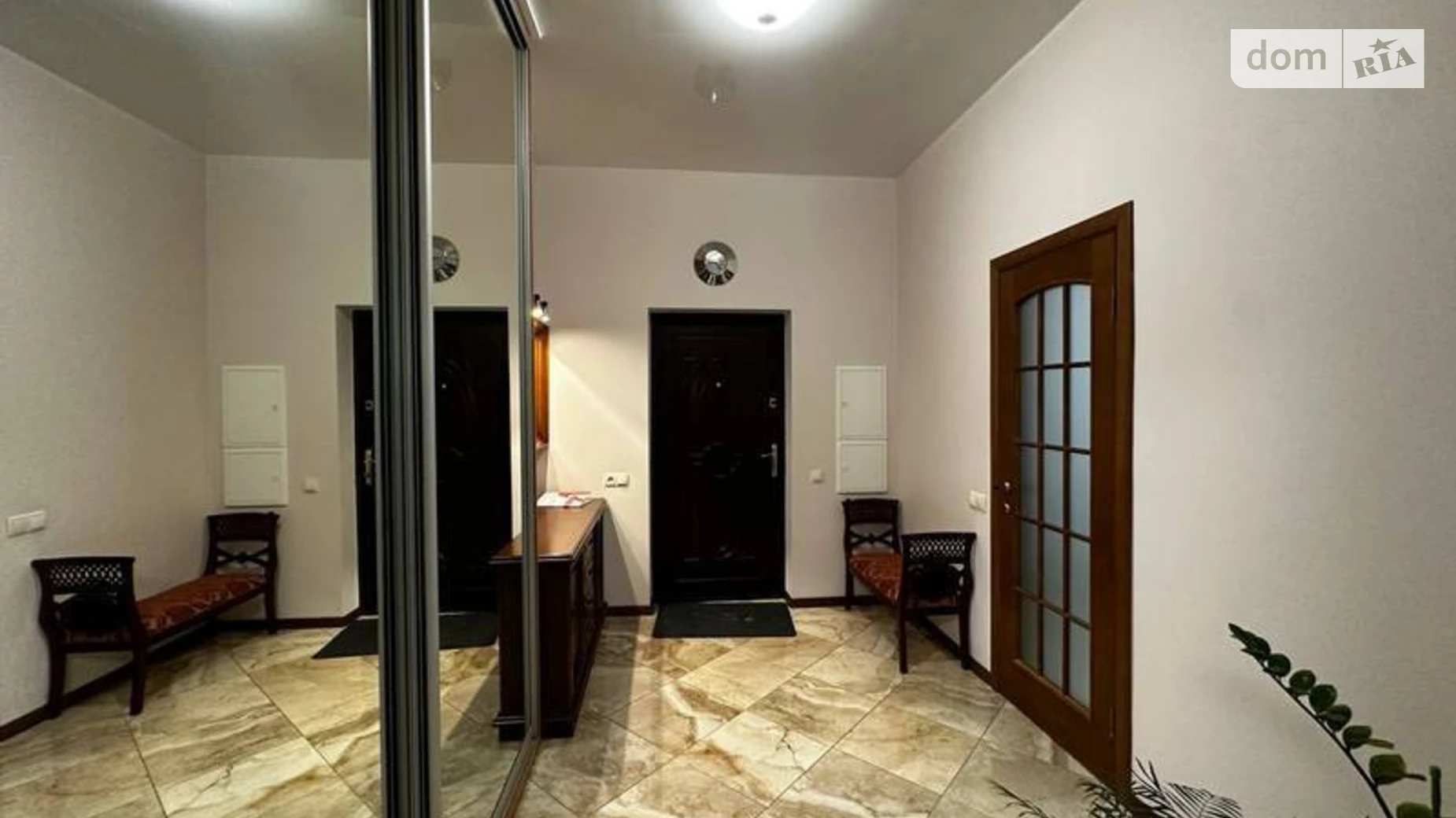 Продается 2-комнатная квартира 86.8 кв. м в Одессе, ул. Пишоновская, 20/1 - фото 2