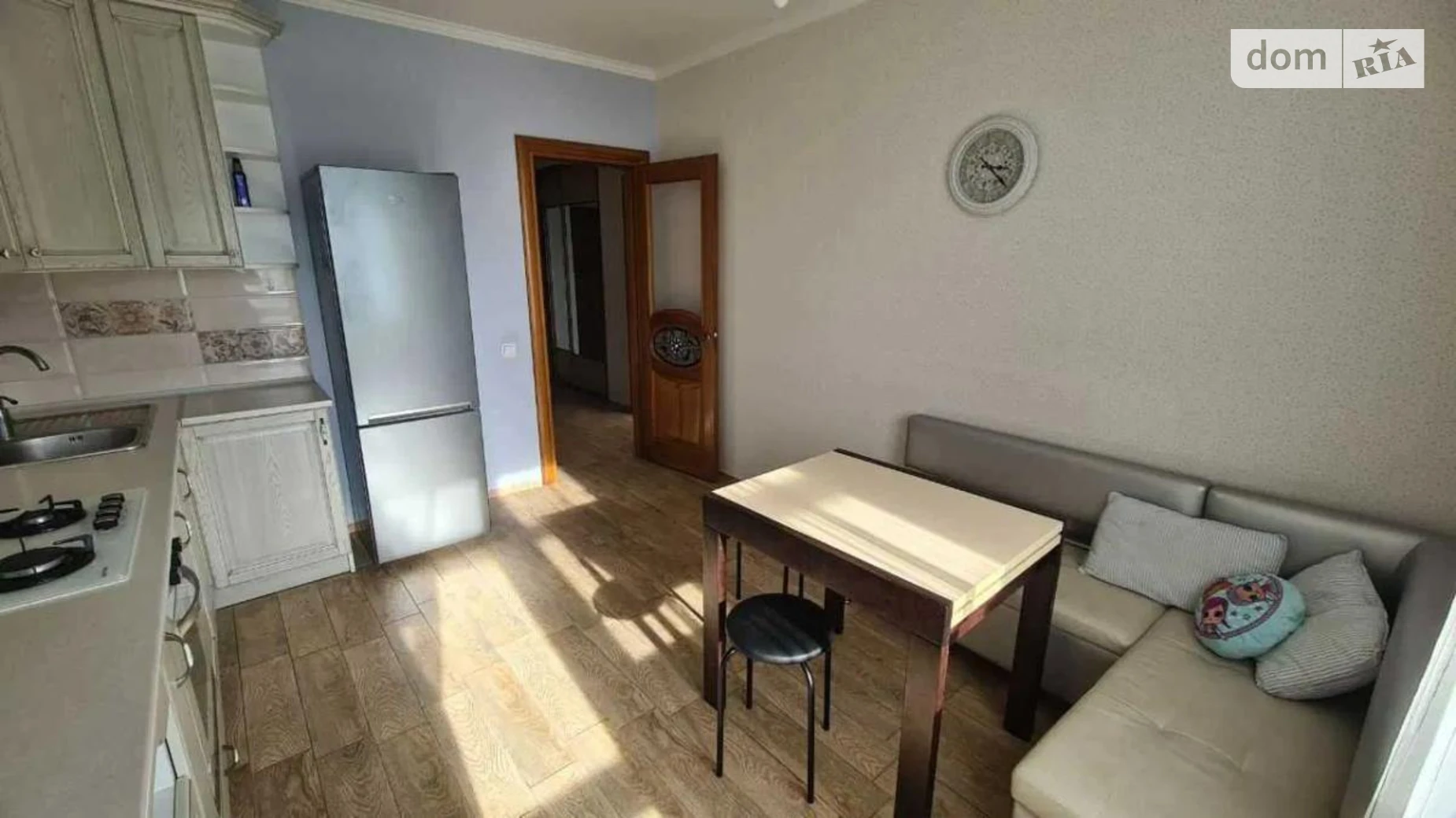 Сдается в аренду 1-комнатная квартира 46 кв. м в Львове, ул. Жасминовая - фото 2