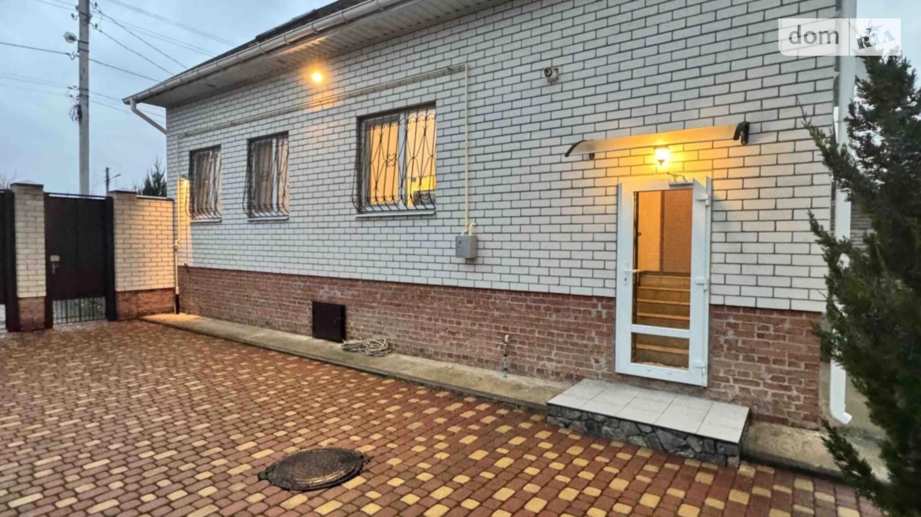 Продается дом на 2 этажа 134.8 кв. м с бассейном, цена: 150000 $ - фото 4