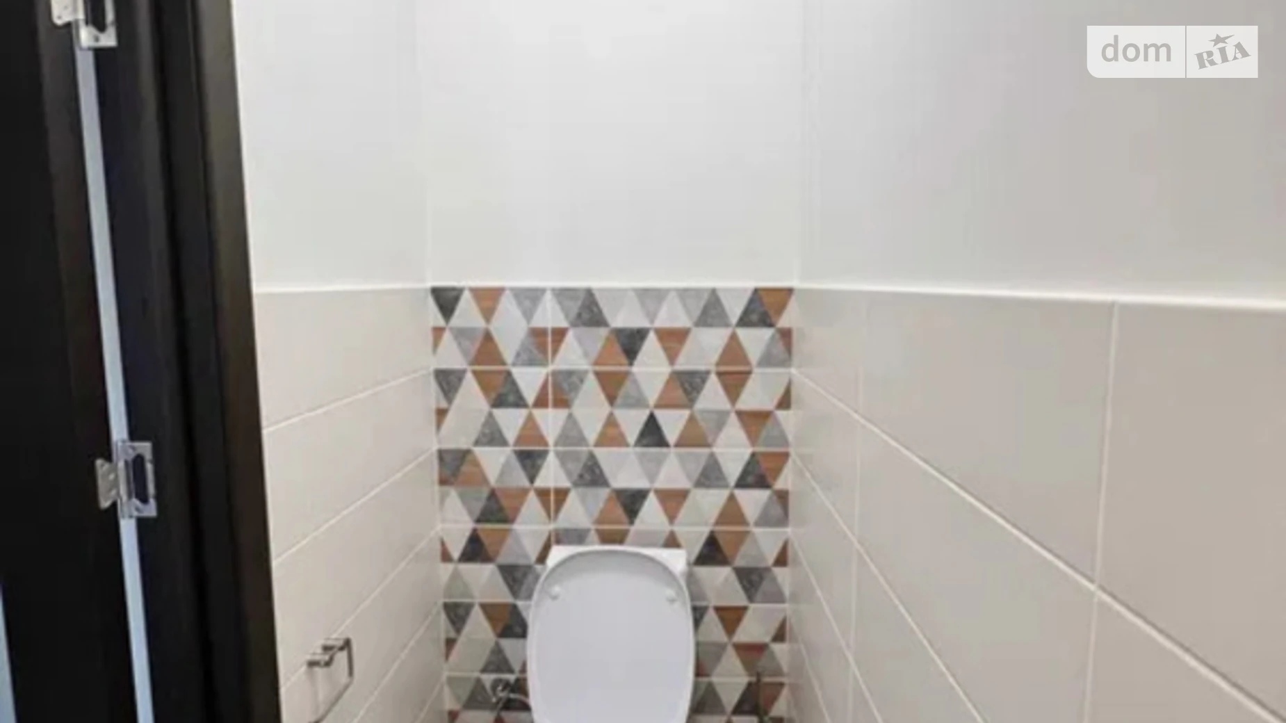 Продается 2-комнатная квартира 74 кв. м в Львове, ул. Жасминовая, 9 - фото 2