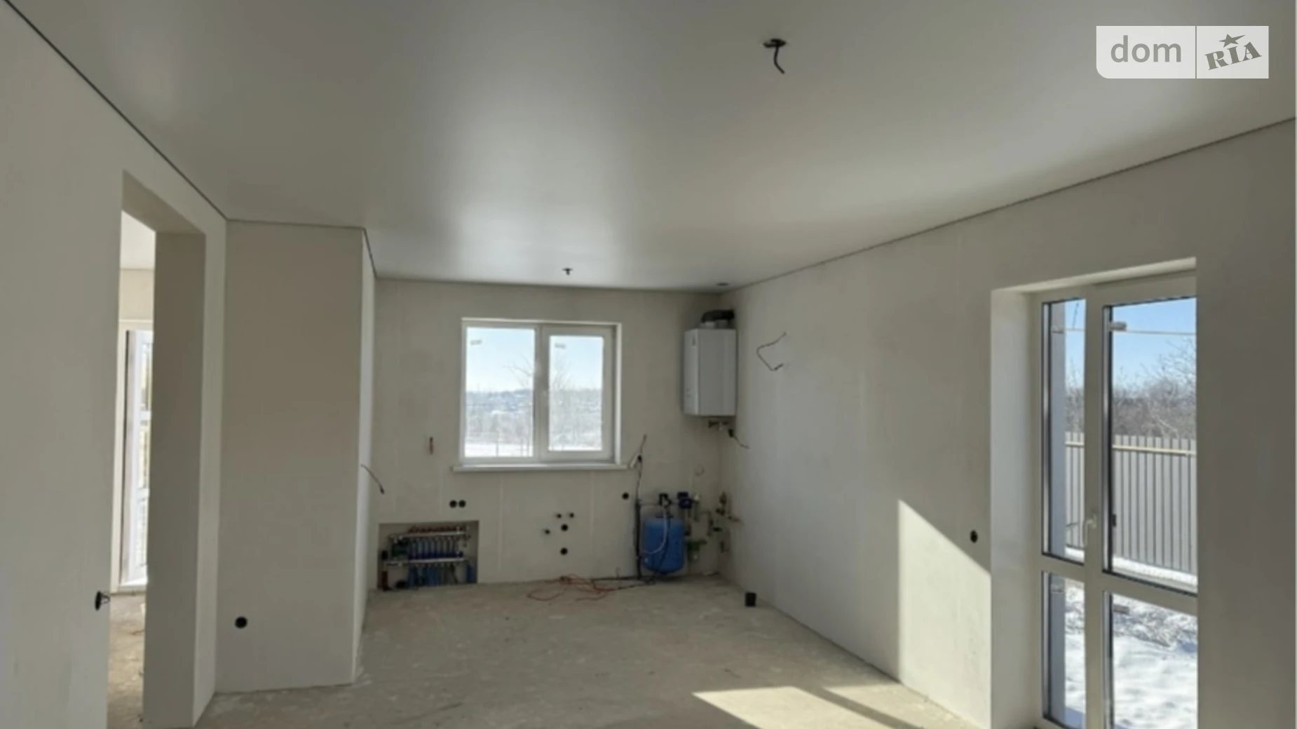 Продается дом на 2 этажа 115 кв. м с бассейном, цена: 80000 $ - фото 4