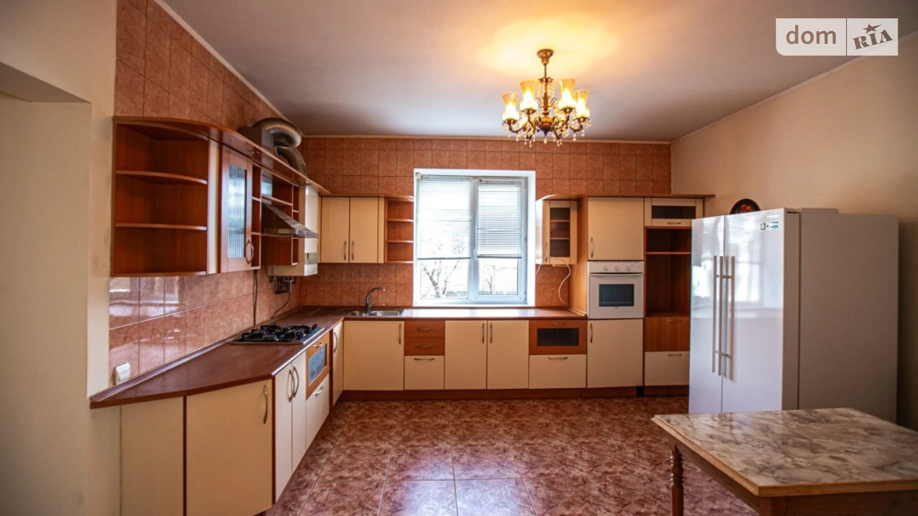 Продается дом на 2 этажа 278 кв. м с мансардой, цена: 295000 $ - фото 4