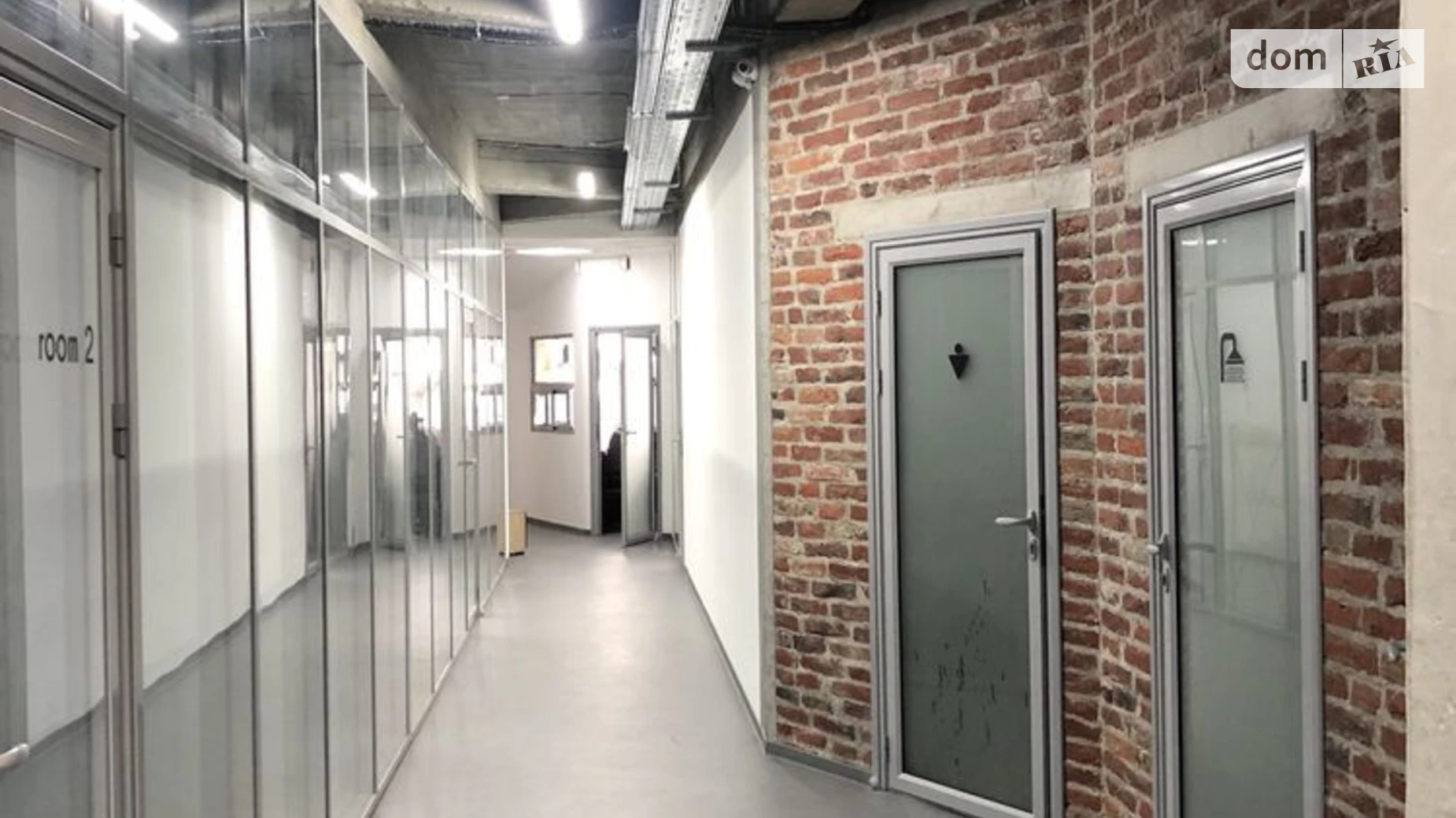 Сдается в аренду офис 63 кв. м в бизнес-центре, цена: 945 $ - фото 2