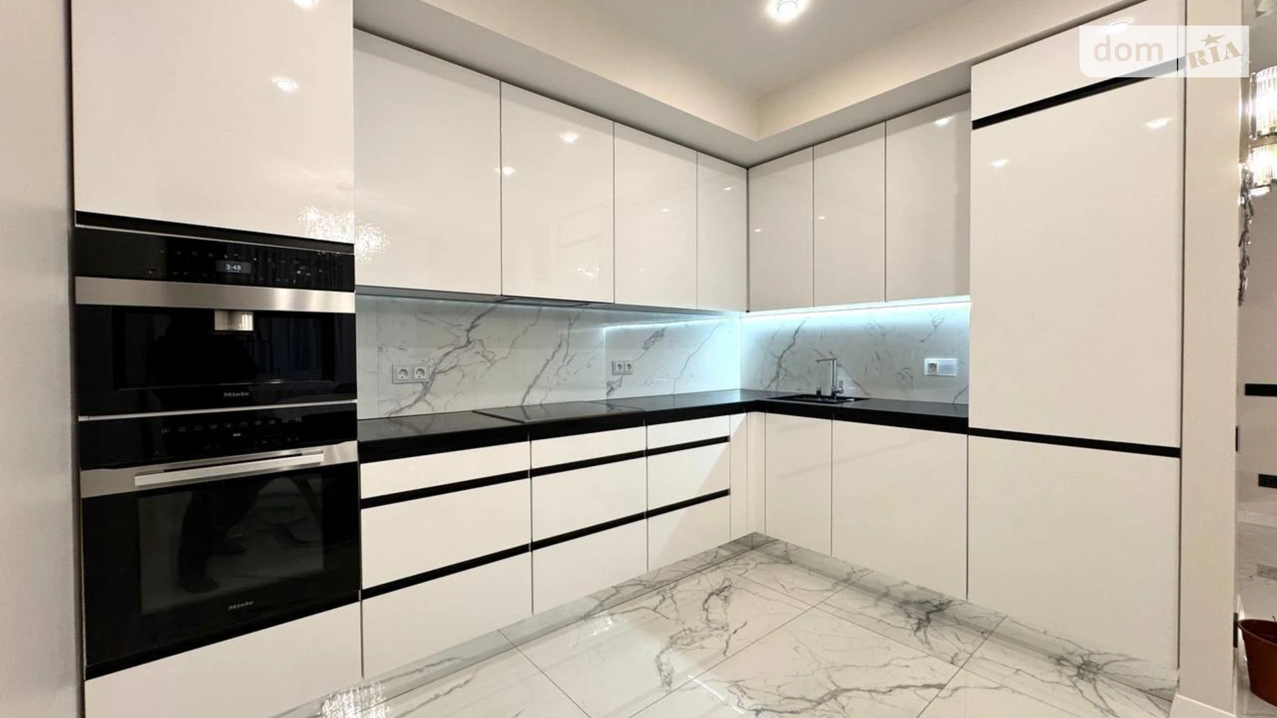 ул. Полтавы Петра Центр Ровно, цена: 350000 $ - фото 4