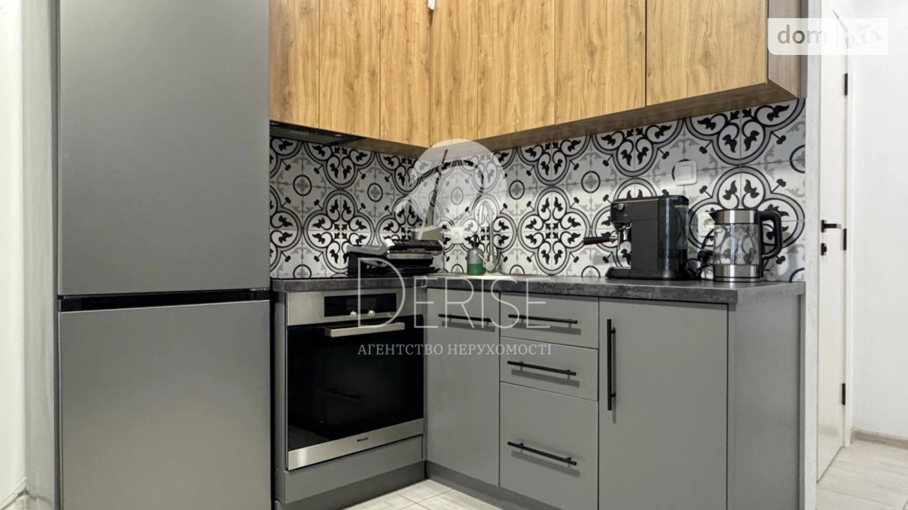 Продается 1-комнатная квартира 39 кв. м в Киеве, ул. Кадетский Гай, 12 - фото 2