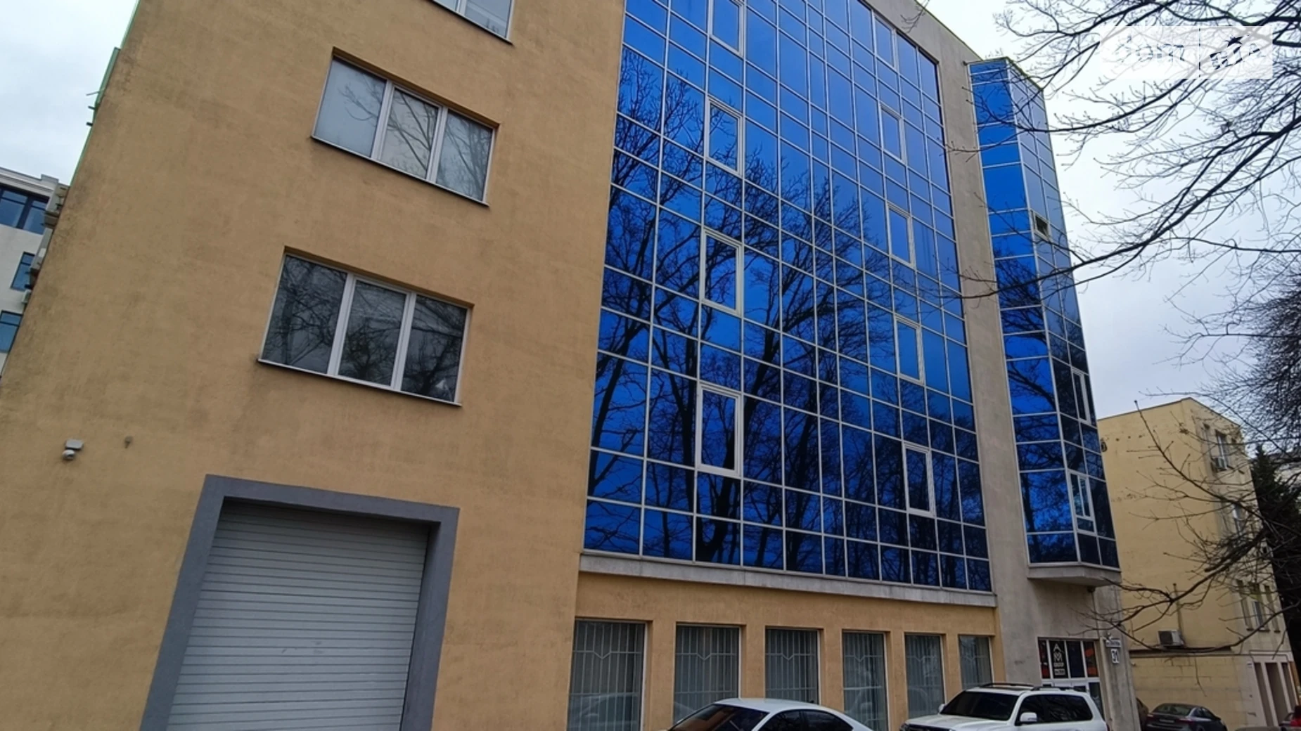 Сдается в аренду офис 45 кв. м в бизнес-центре, цена: 7600 грн - фото 2